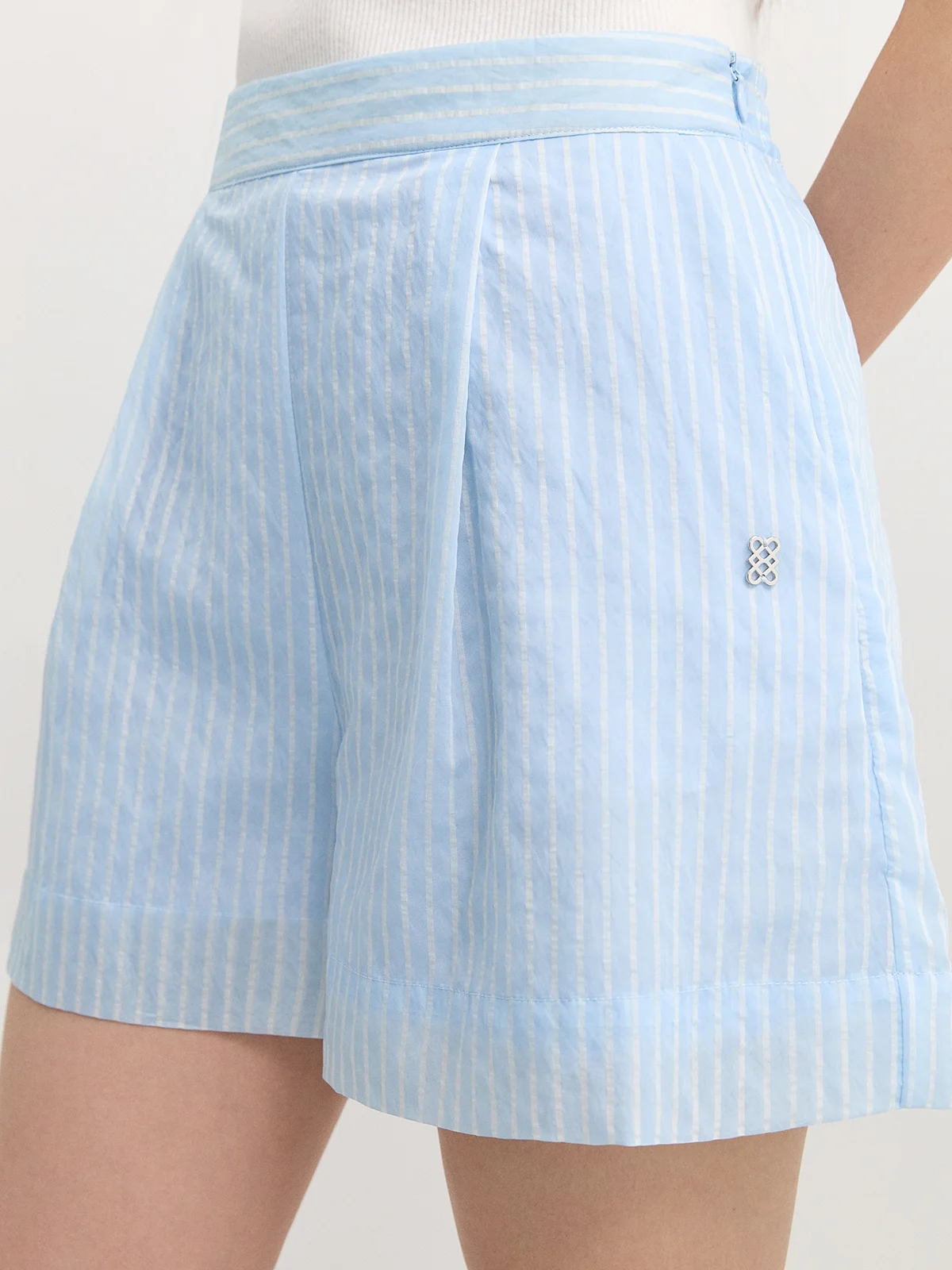 pomelo Pomelo Striped Shorts - Baby Blue