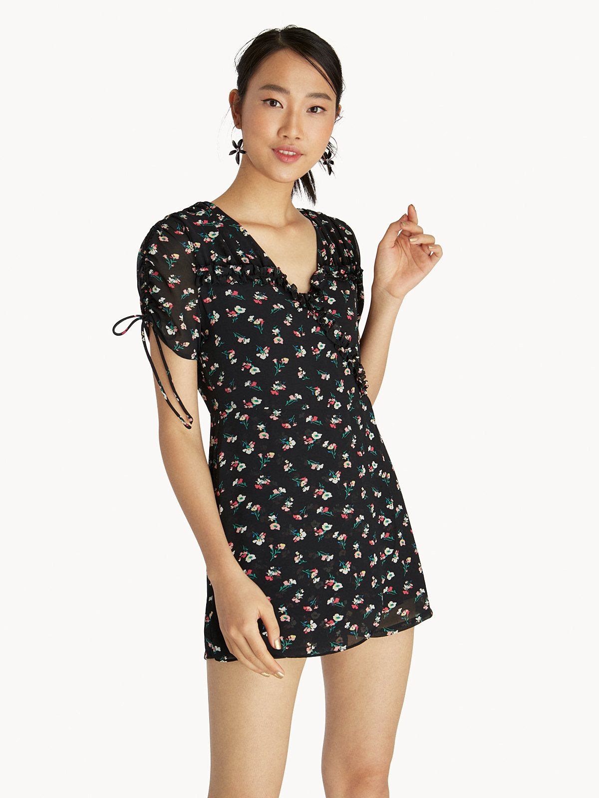 Drawstring Sleeves Skort Romper Black Pomelo Fashion