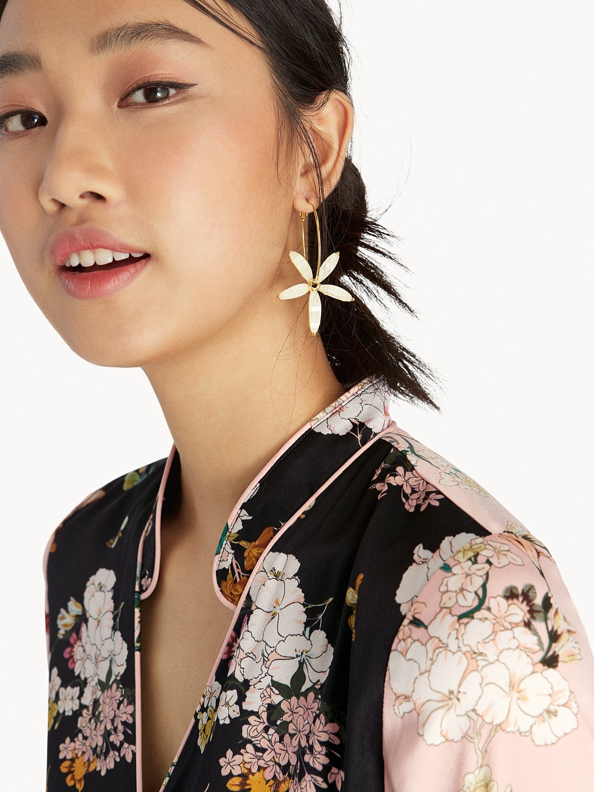 Flower Hoop Drop Earrings Gold Pomelo Fashion