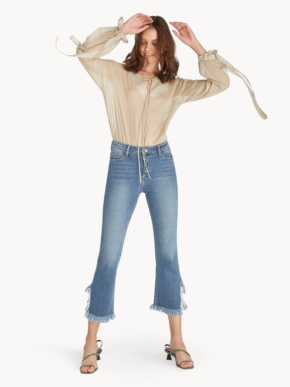 Frayed side jeans sale
