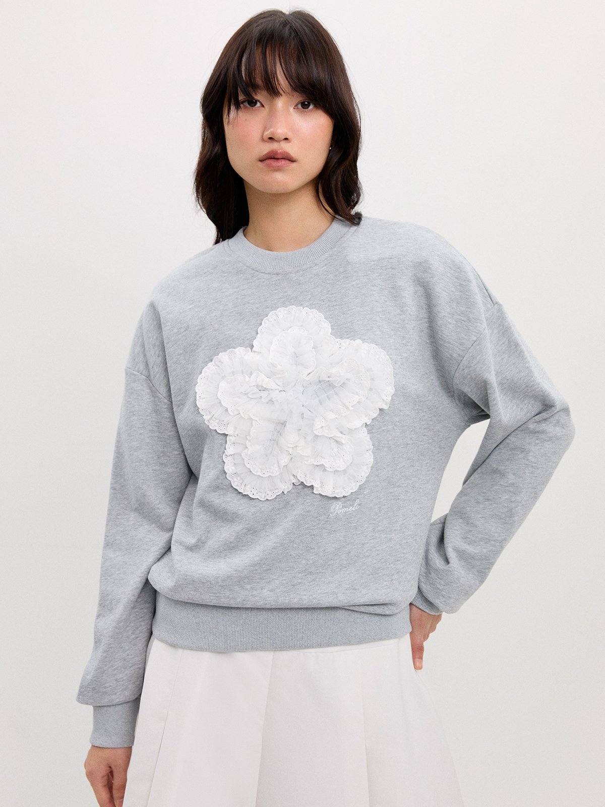 Hella / ヘラ flower lace hoodie  25秋冬予約 h253-13 入荷予定 : 8月下旬〜 (10%OFF&PT5倍) Hella / ヘラ flower lace hoodie 25秋冬予約 h253-13 入荷予定