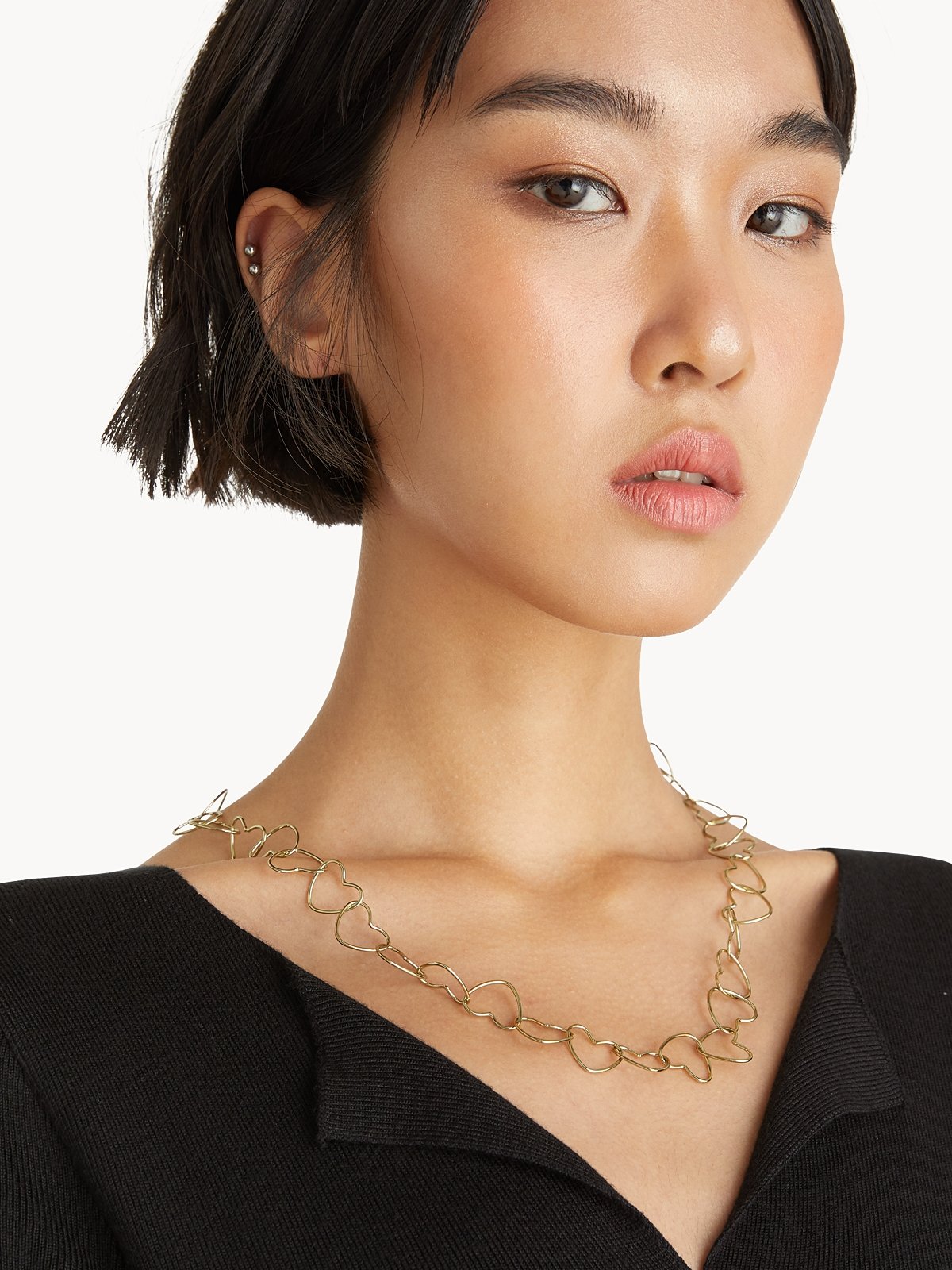 Gold heart link necklace hot sale