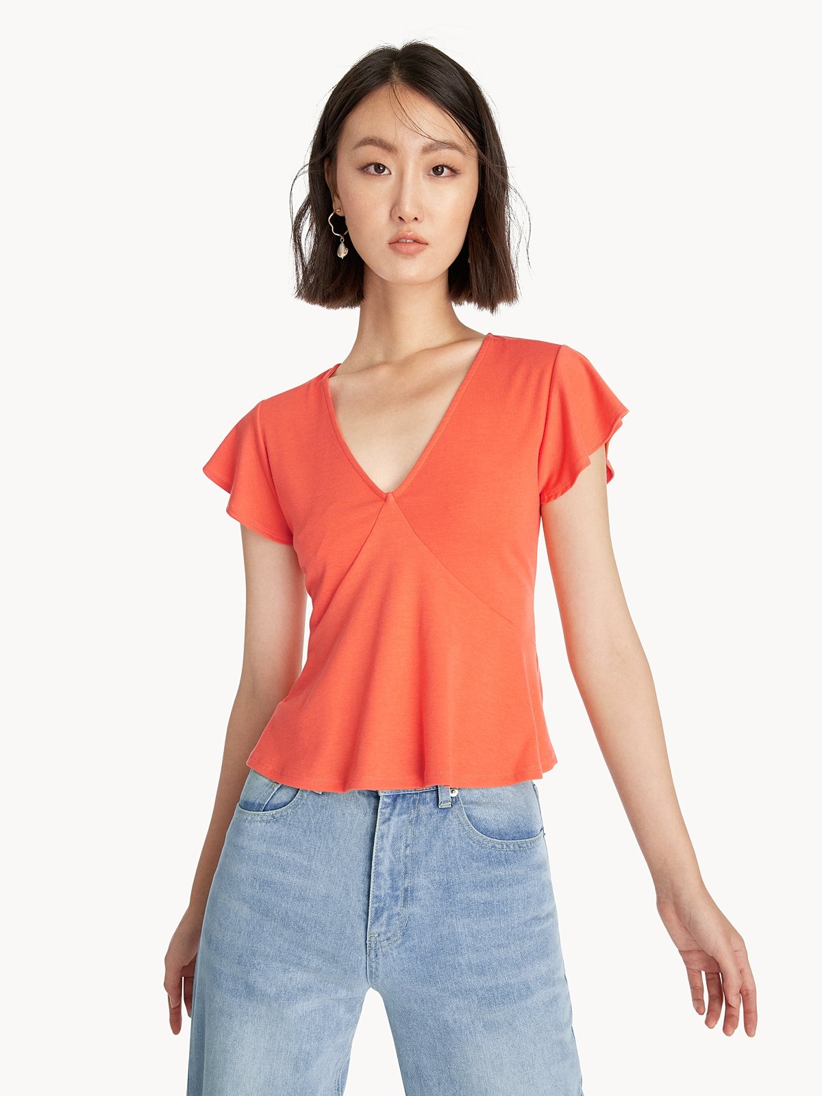 Red best sale flowy blouse