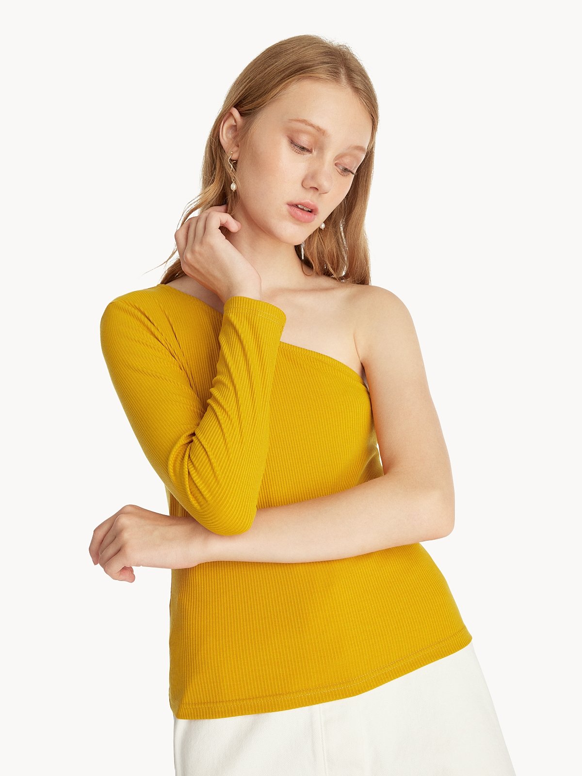 Yellow fashion tops store