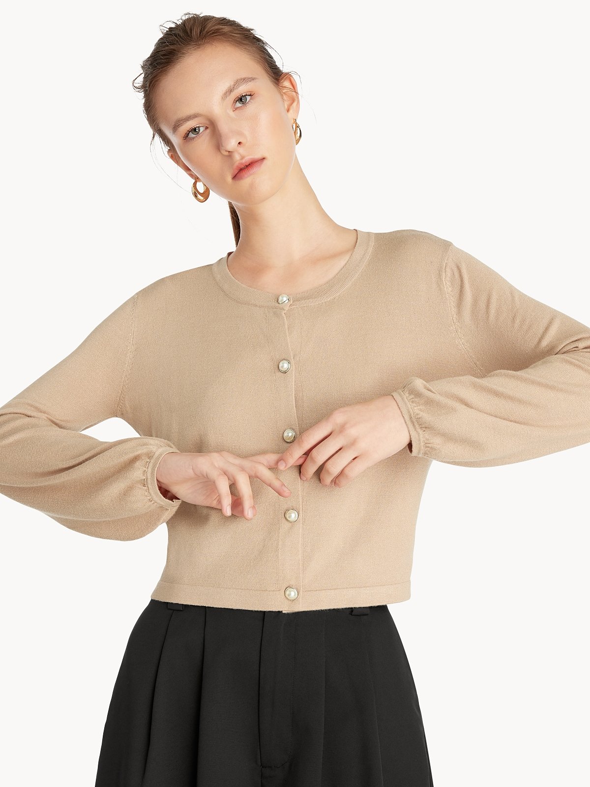 Knitted Crew Neck Cardigan Beige Pomelo Fashion
