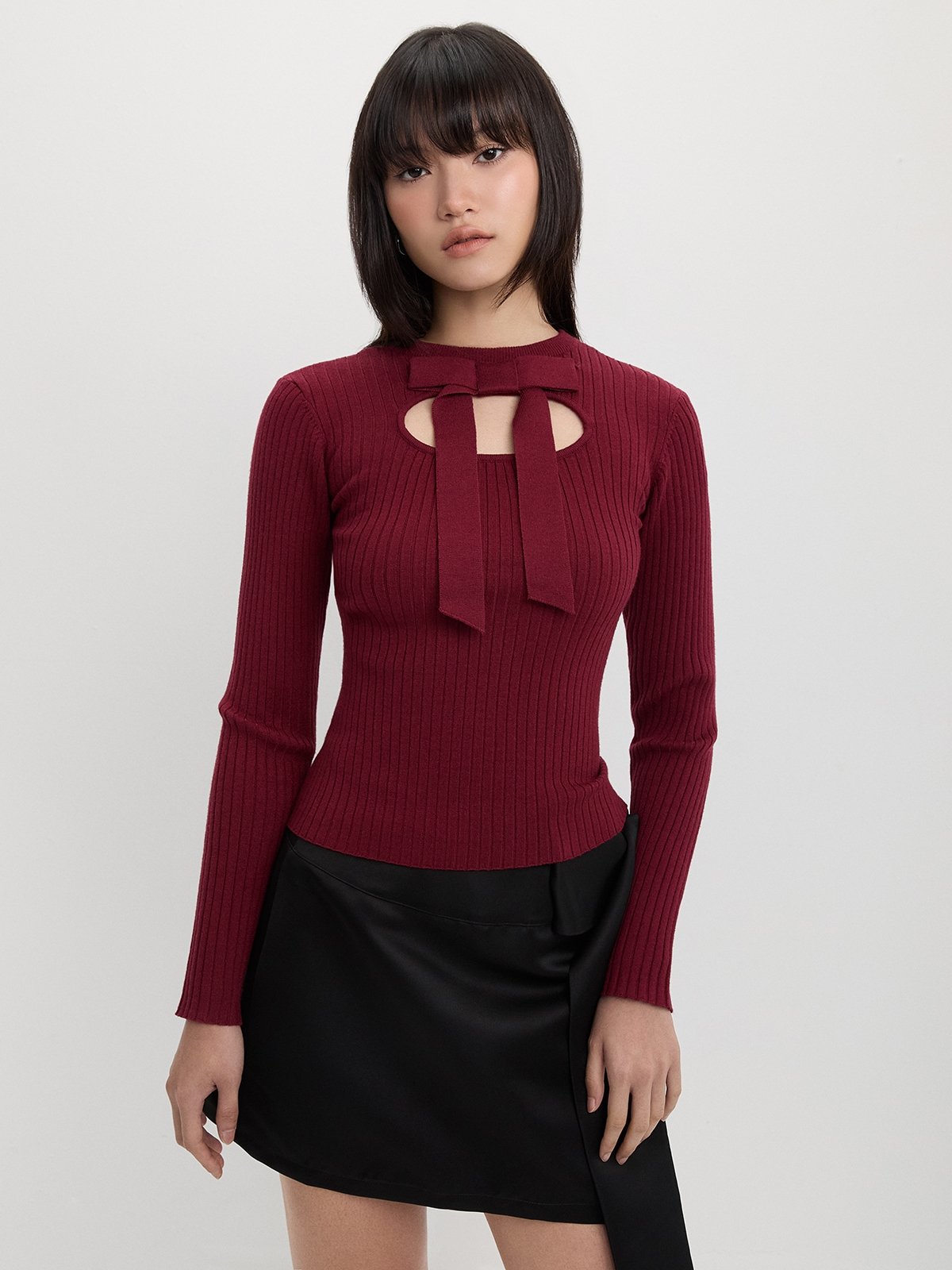 pomelo Pomelo Bow Front Cut Out Sweater - Red