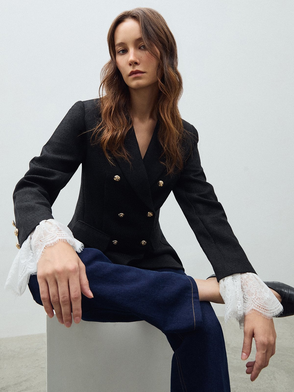 Lace Sleeve Blazer - Black - Pomelo Fashion