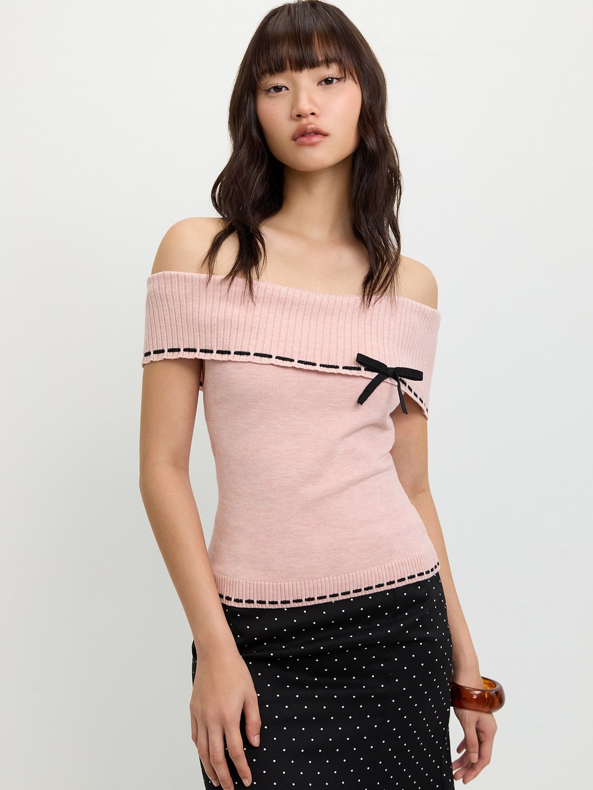 Tie-Front Off-Shoulder Ribbon Trim Knitted Top – Pink - Pomelo Fashion