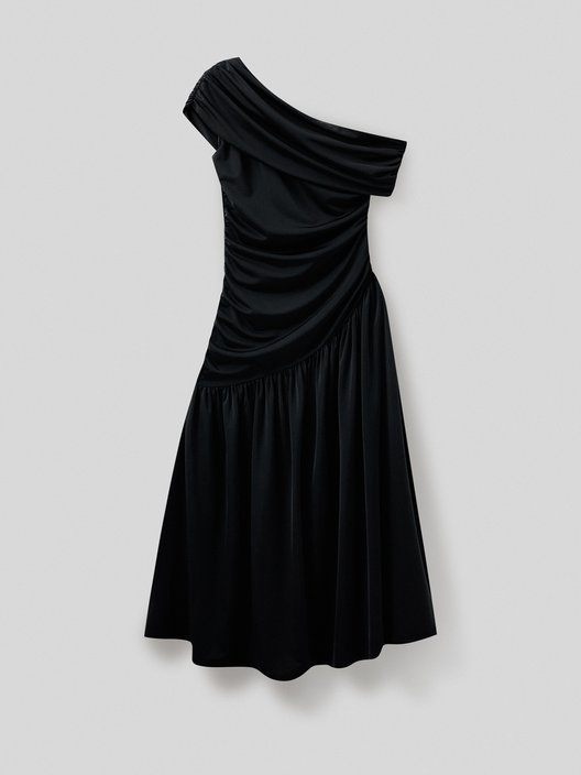 pomelo fashion dress Feel festive, dress your way. Mini, midi, or maxievery length, one confident statement. Celebrate the season in silhouettes that move with you. #PomeloGirls #IWearPomelo