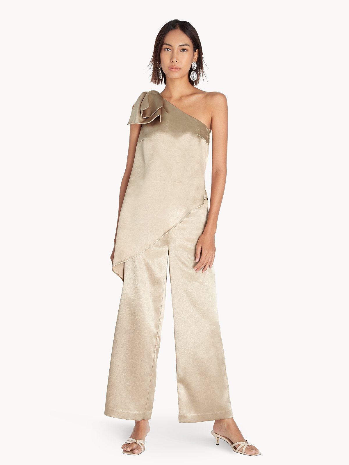 One shoulder oversized top sales