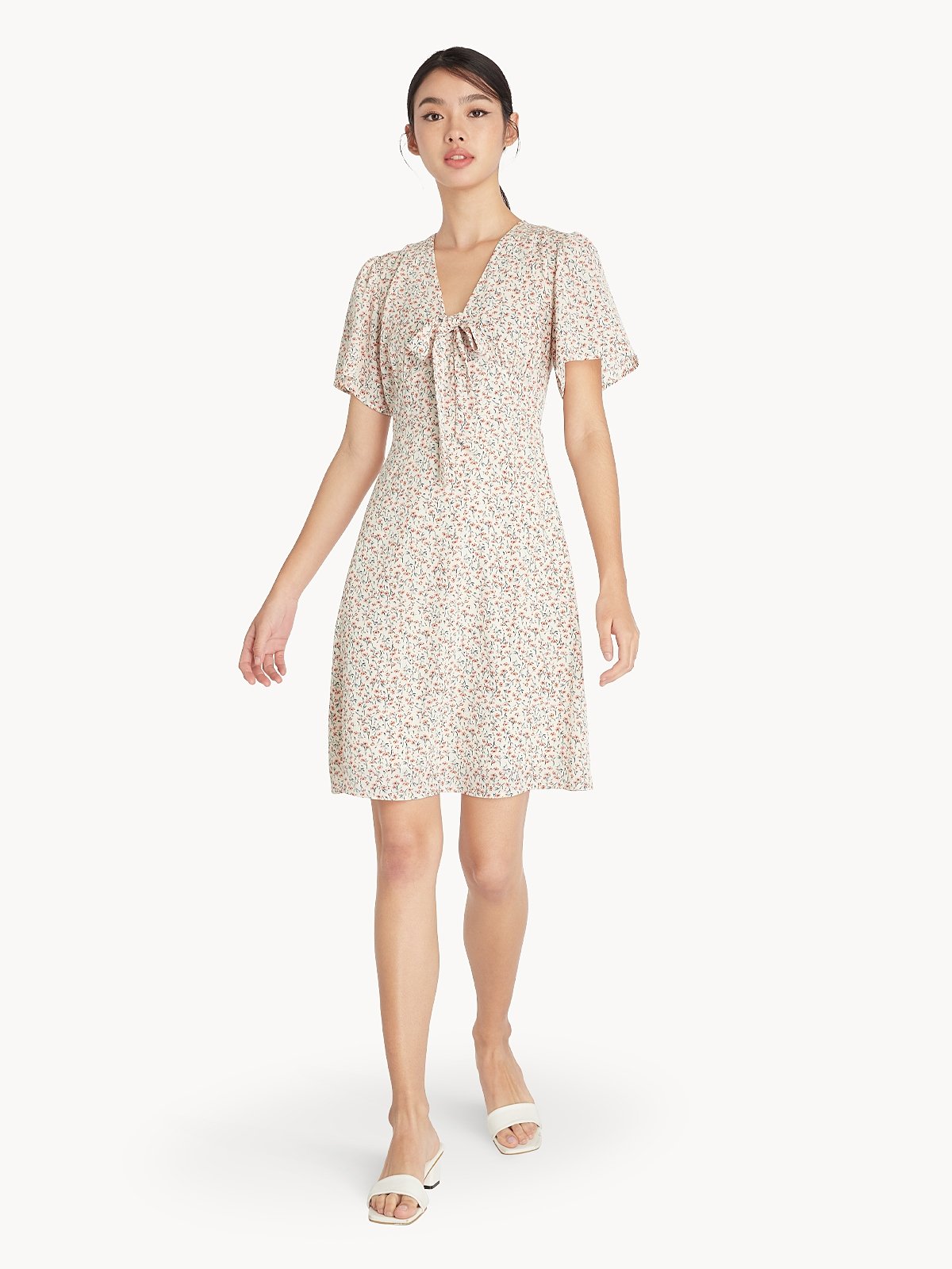 White butterfly discount dress long sleeve