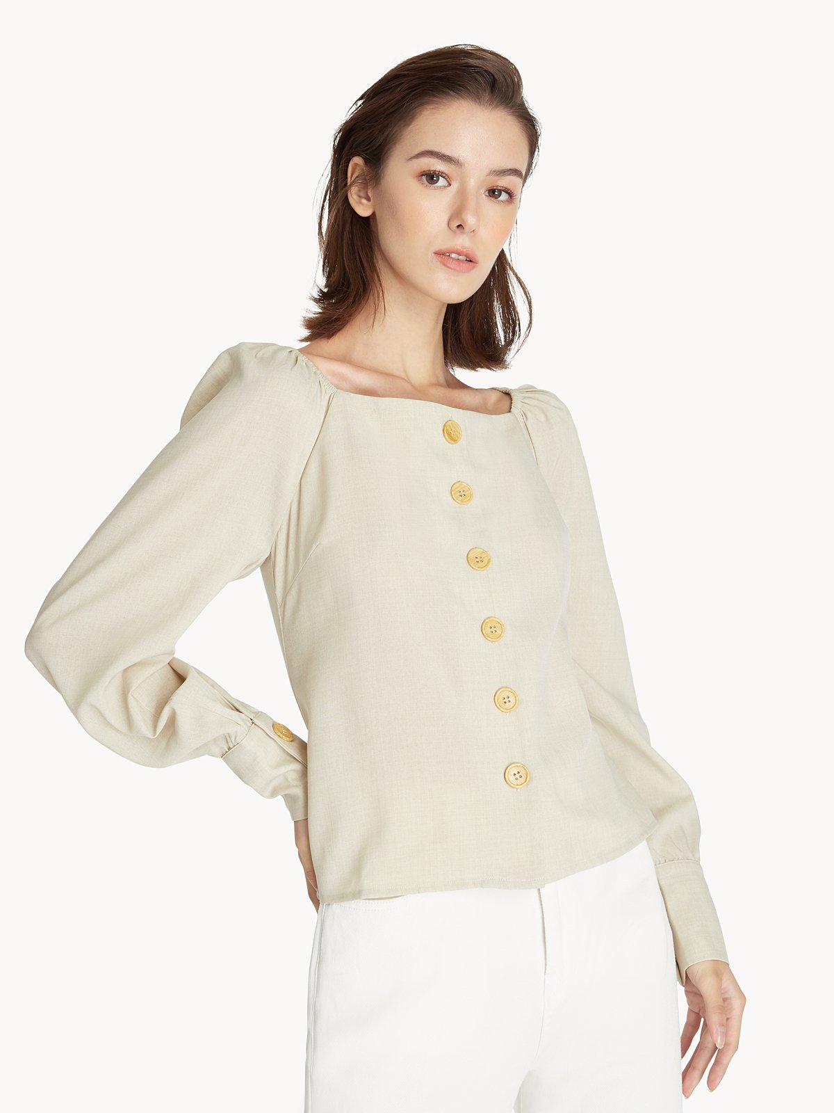 Jelly Mallow – Apple Flower Ruffle Blouse Beige
