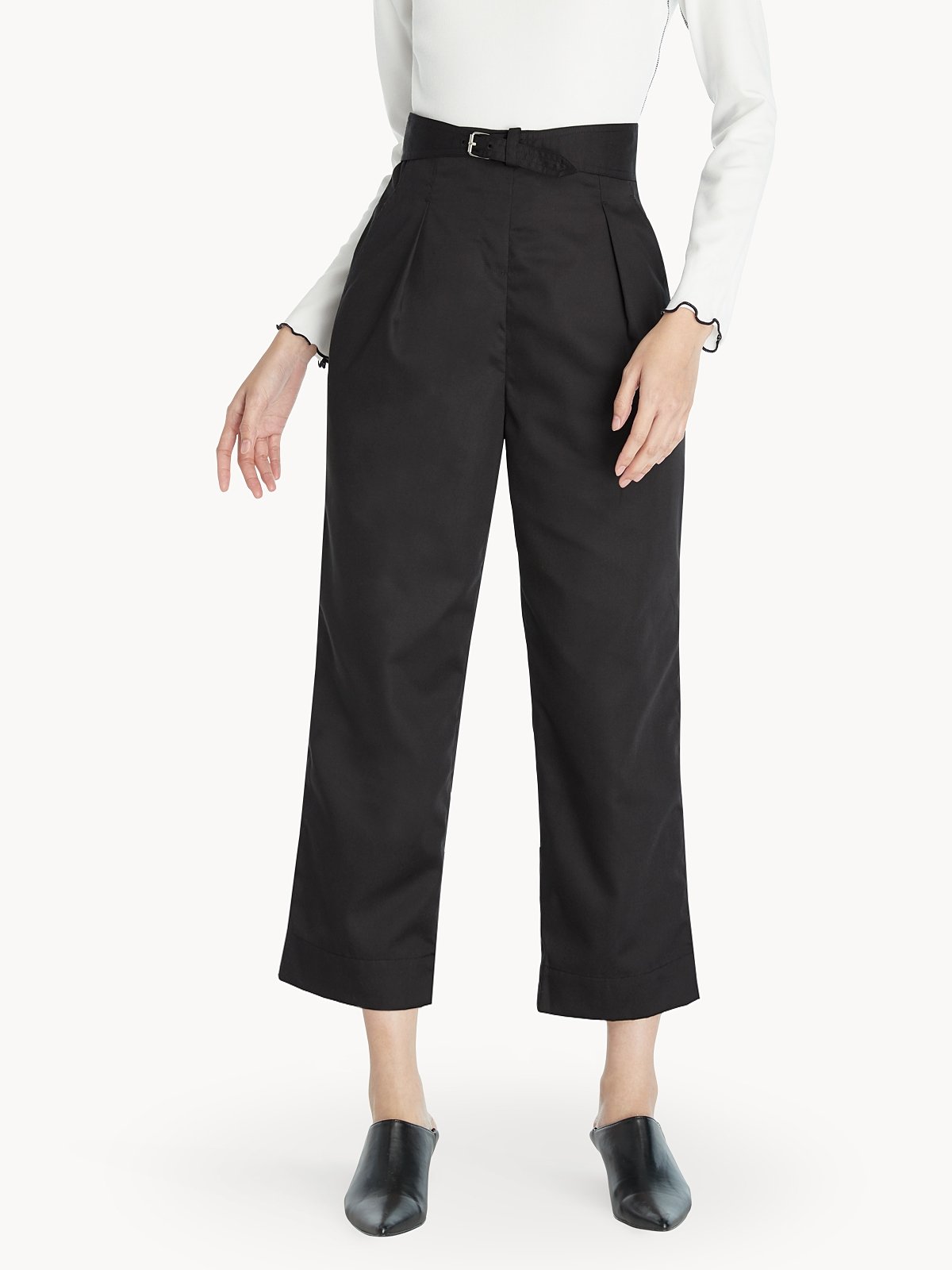 Straight deals leg trousers