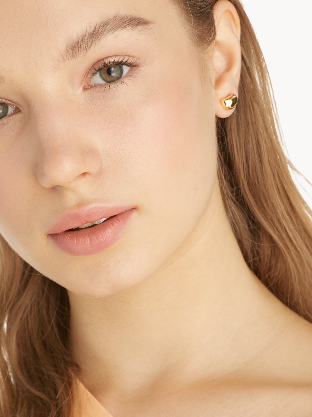 Gold bean outlet earrings