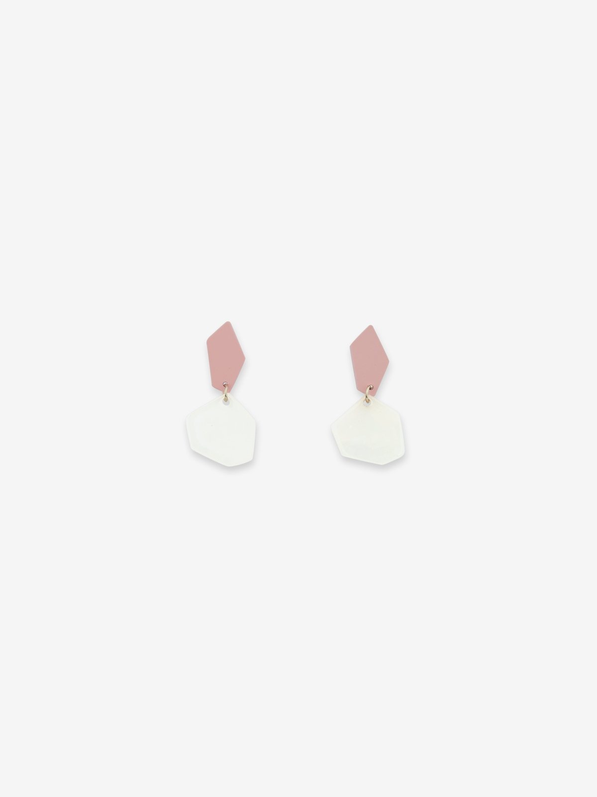 Geometric earrings top