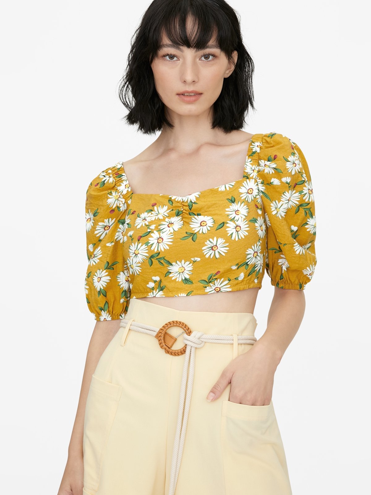 Yellow blouse with flowers online