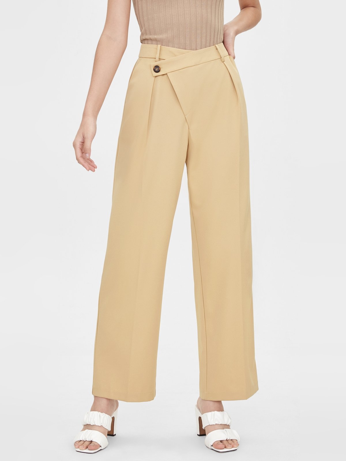 Side Asymmetrical Button Pants - Cream - Pomelo Fashion