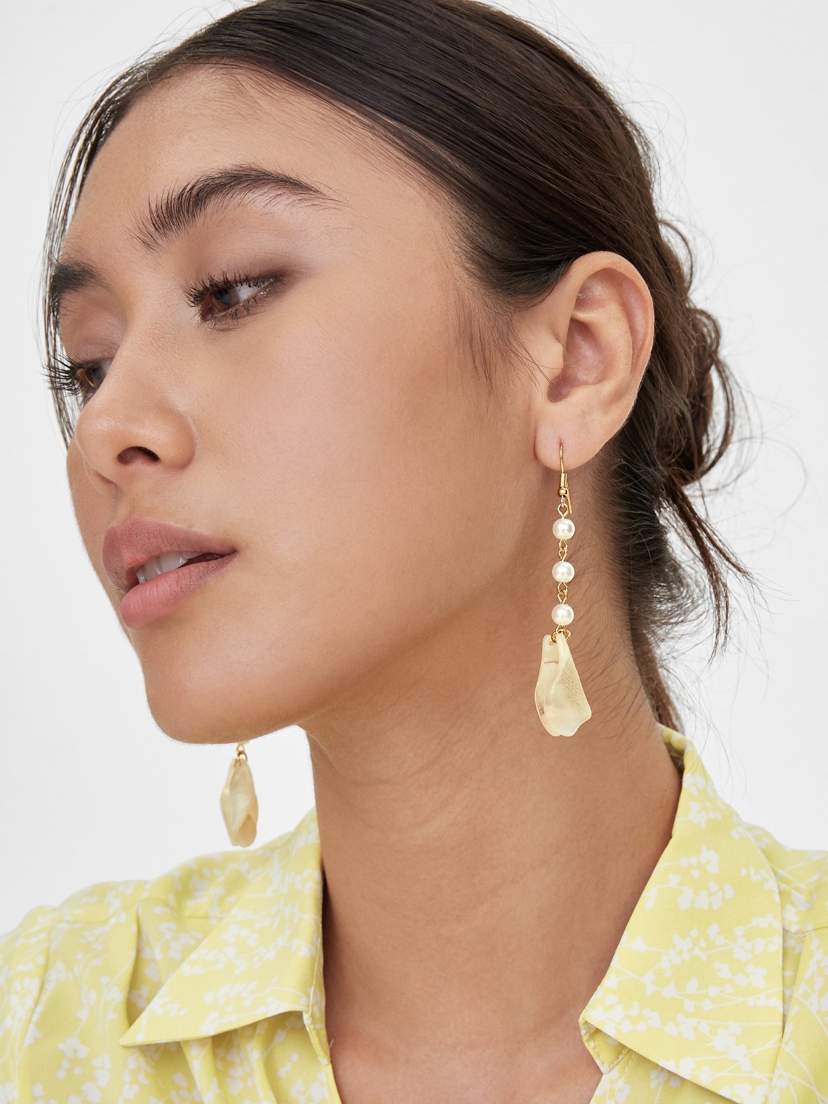 Delicate Pearl Drop Earrings Gold