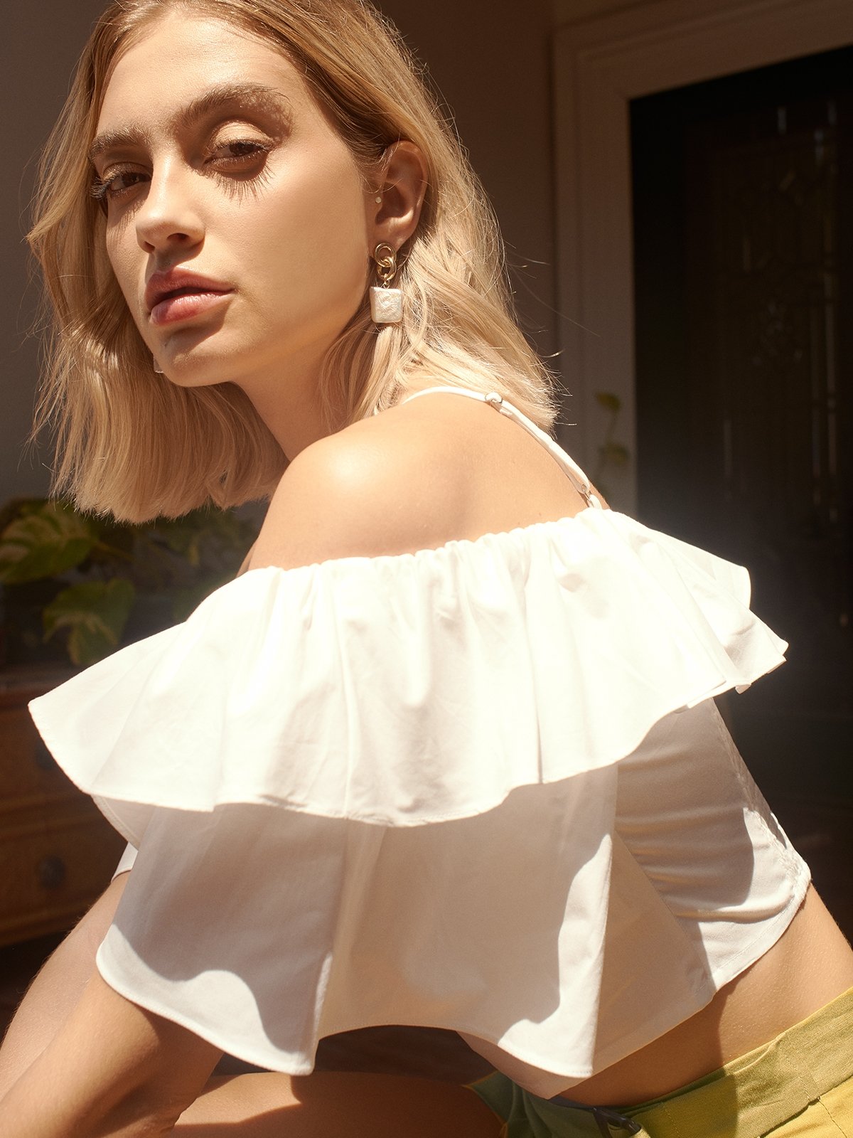 White cold shoulder top store