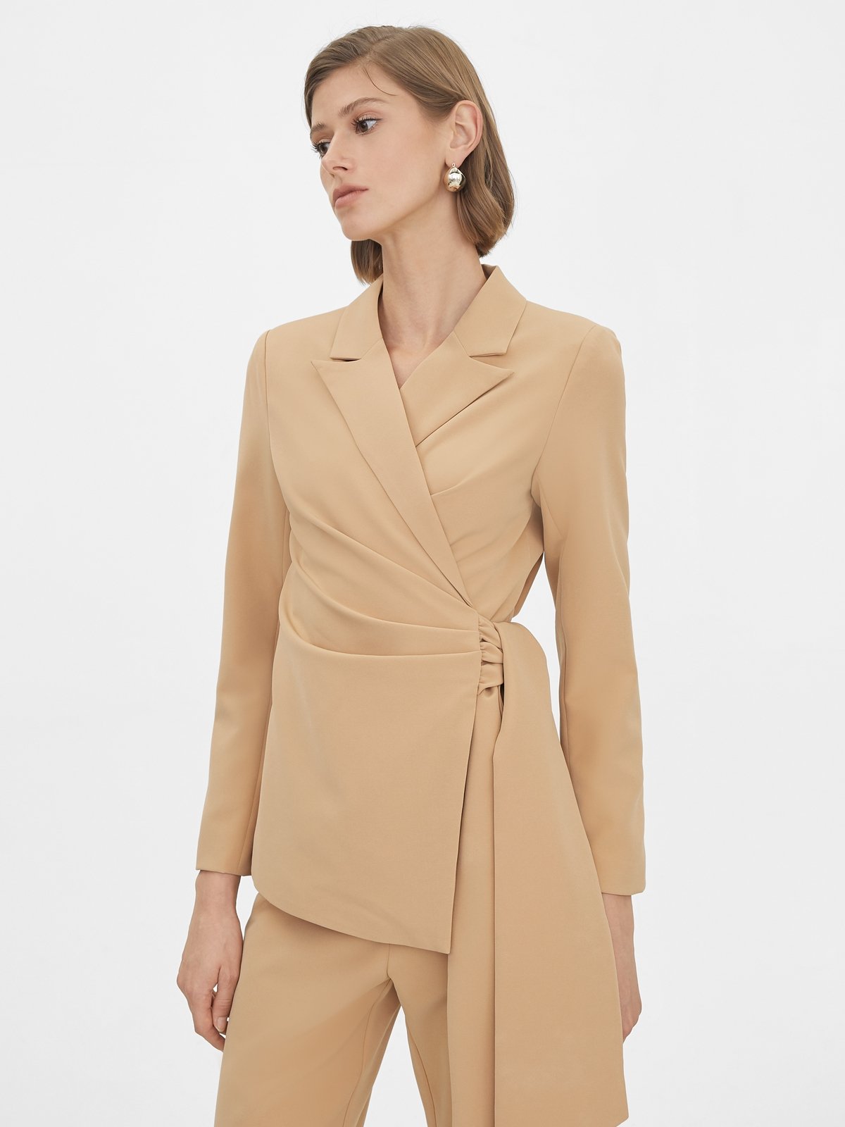 wrap-style-blazer-caramel-pomelo-fashion