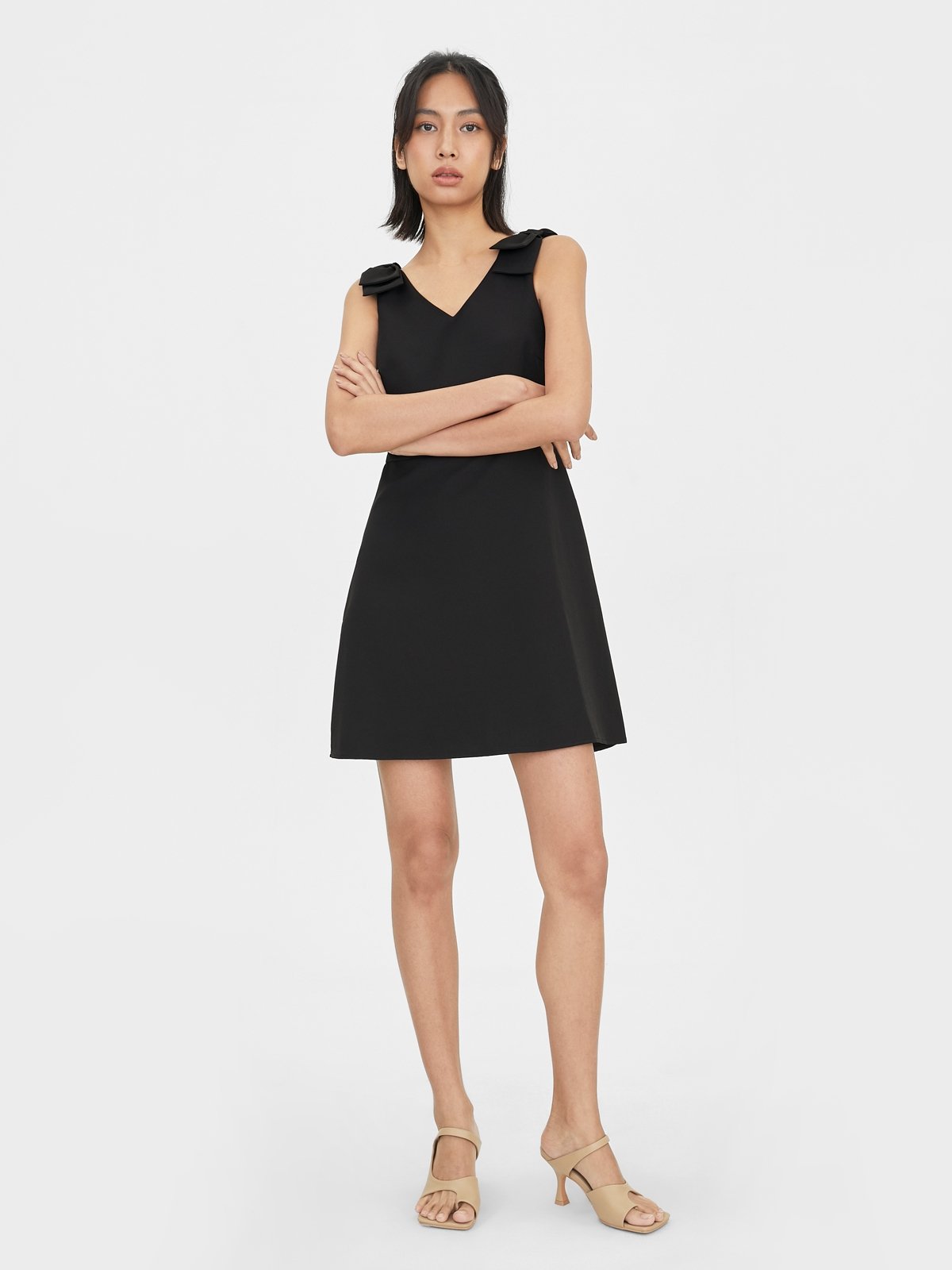 Black tie shoulder dress top