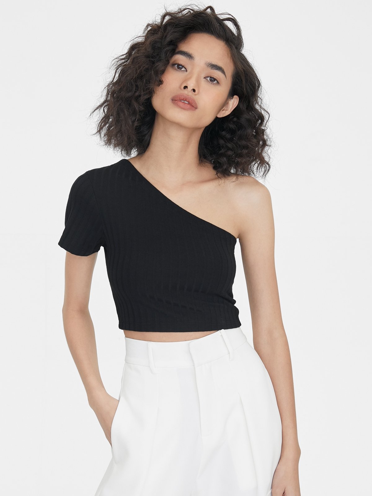 Pomelo one shoulder clearance top