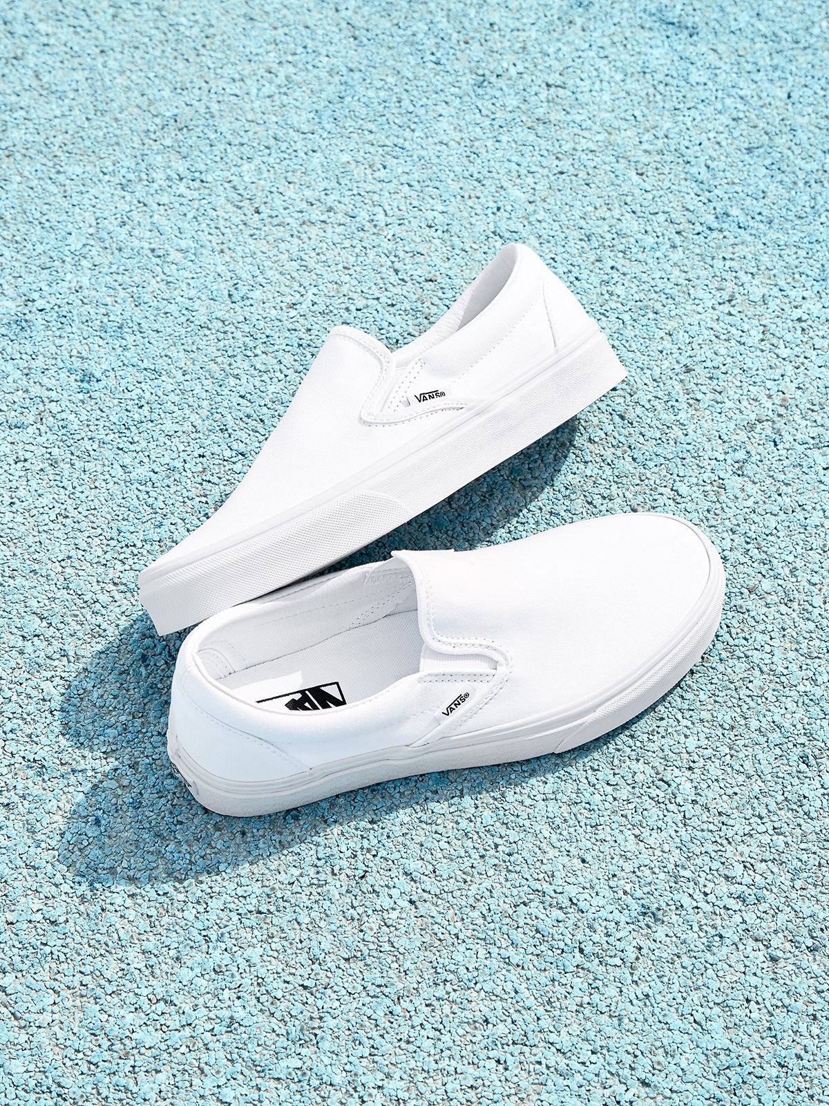 The white clearance vans