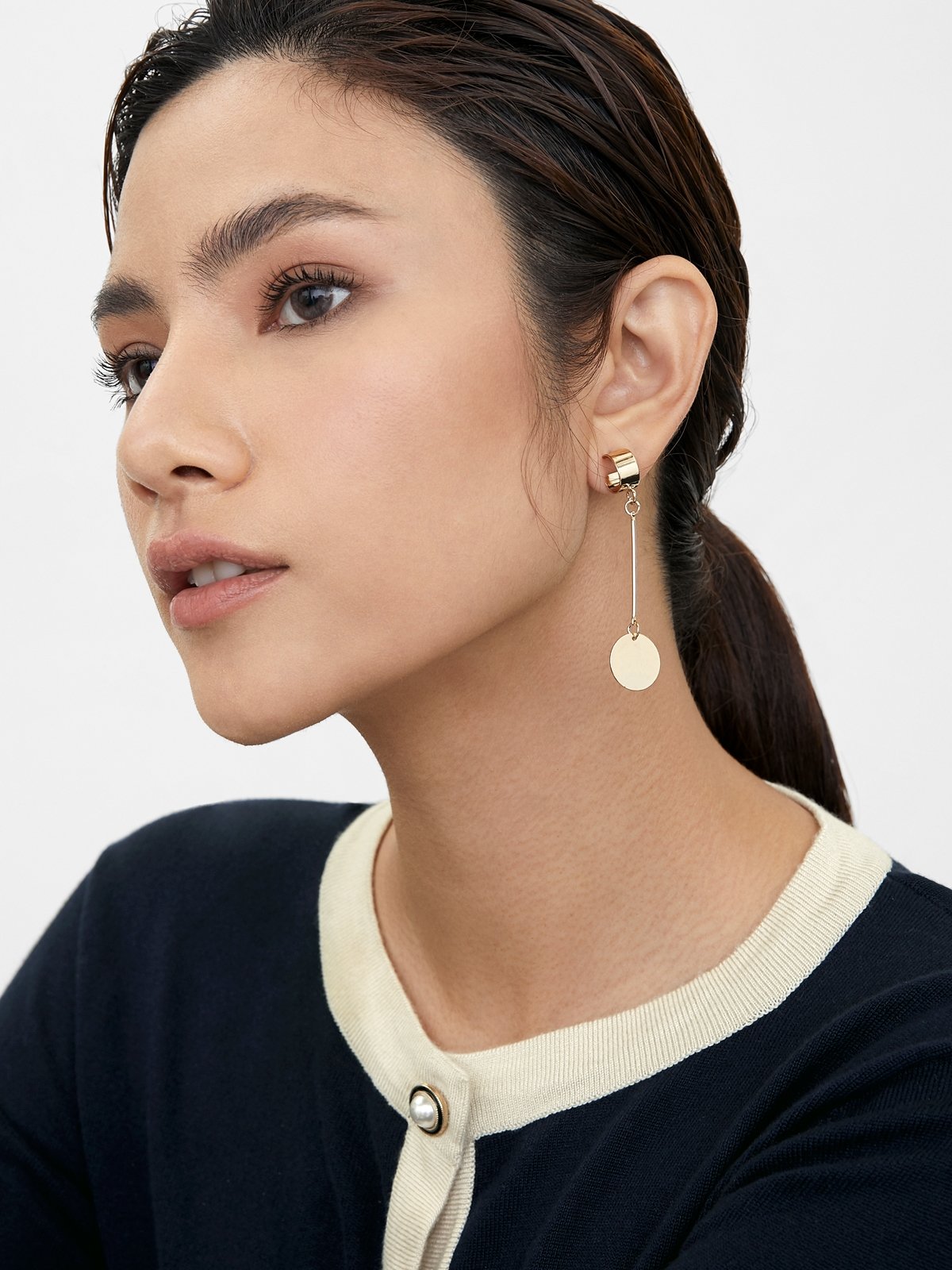 Chain top style earrings