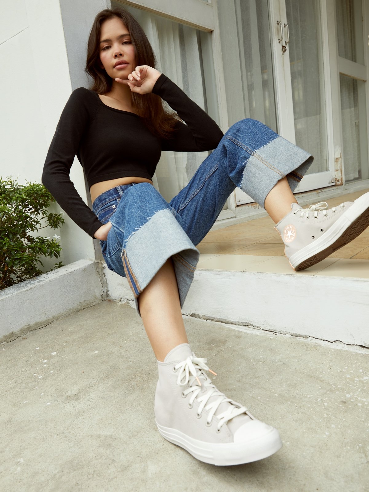 High Top Chuck Taylor All Star Sneakers Cream Pomelo Fashion