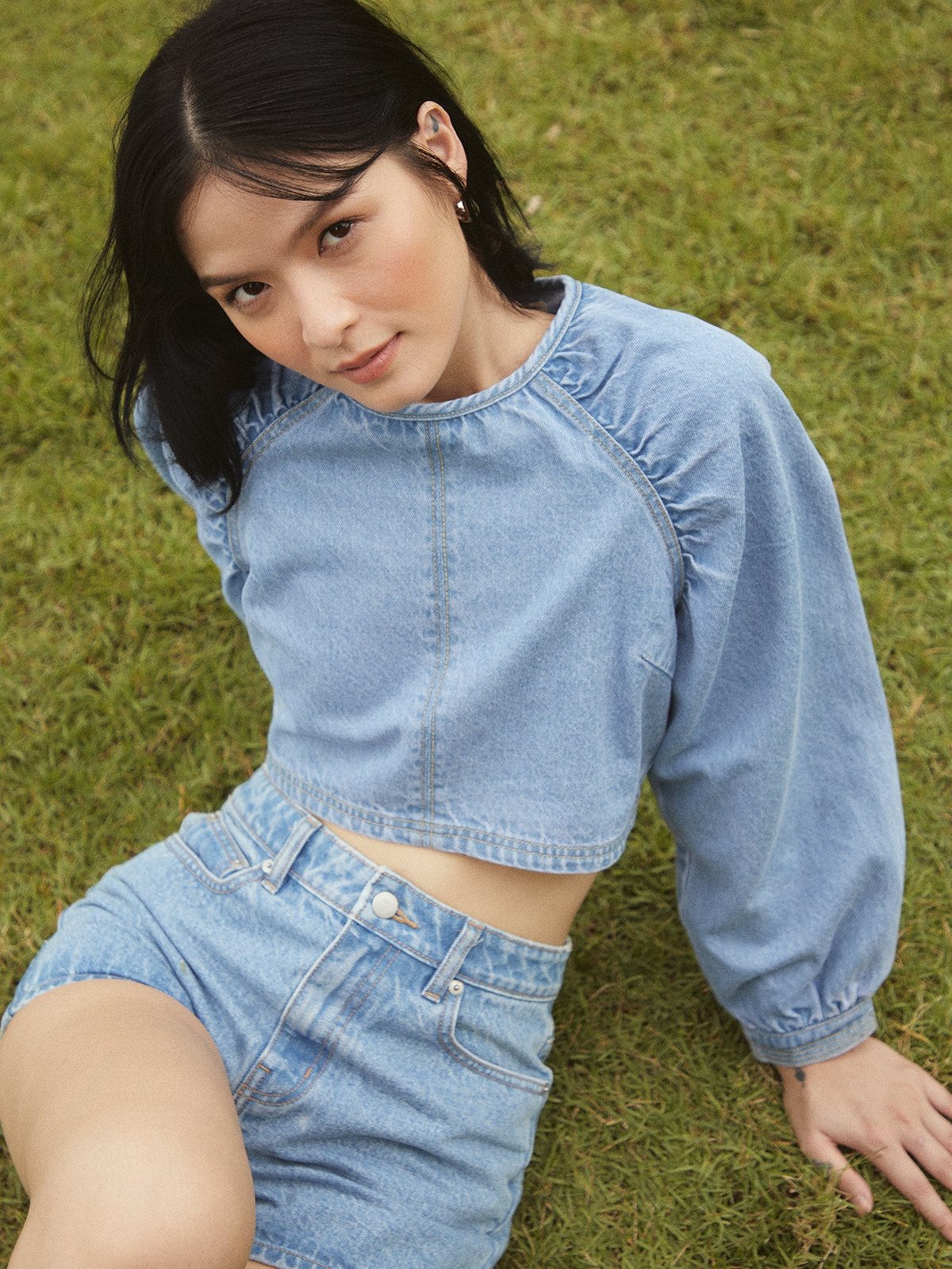 Ruched puff store sleeve crop top