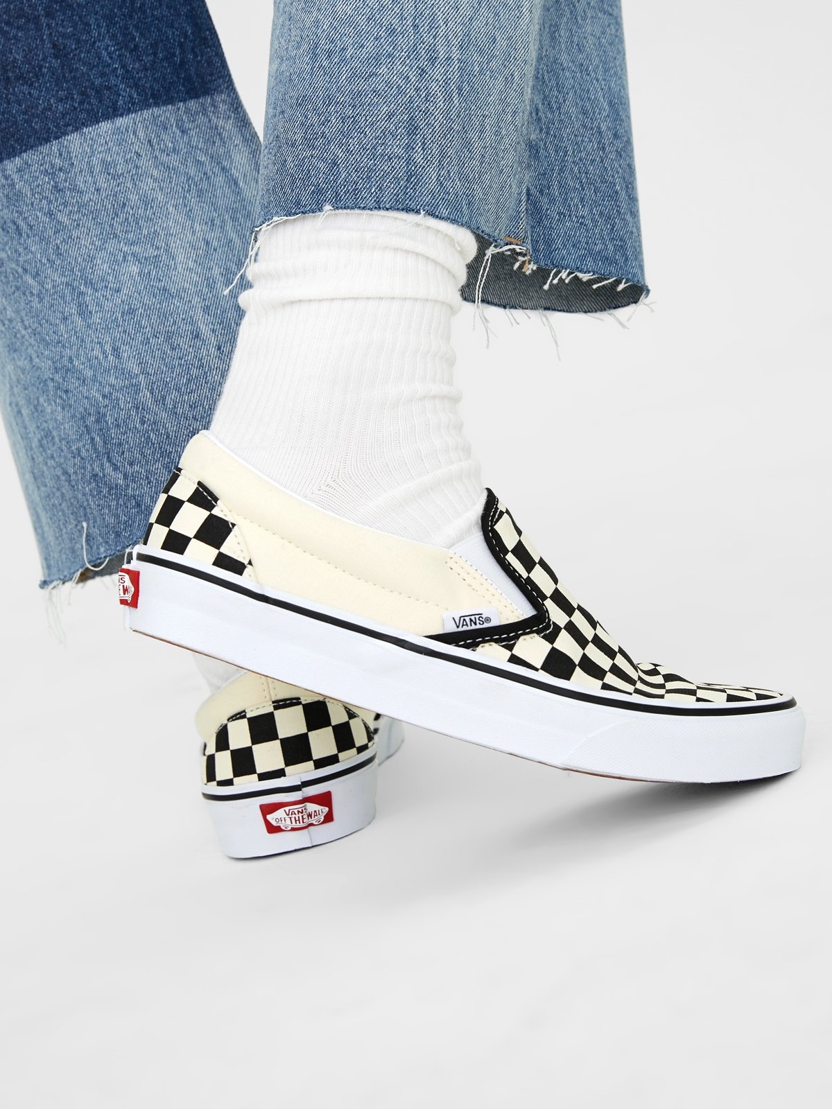 Platform checkered slip on vans on sale