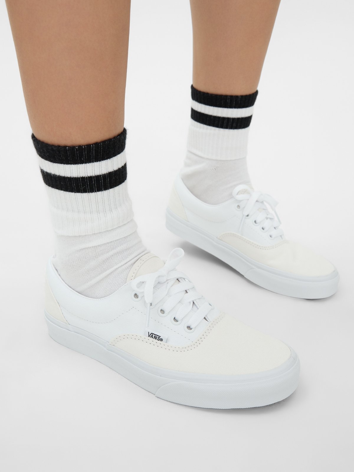 Classic Sport Era Shoes White Pomelo Fashion