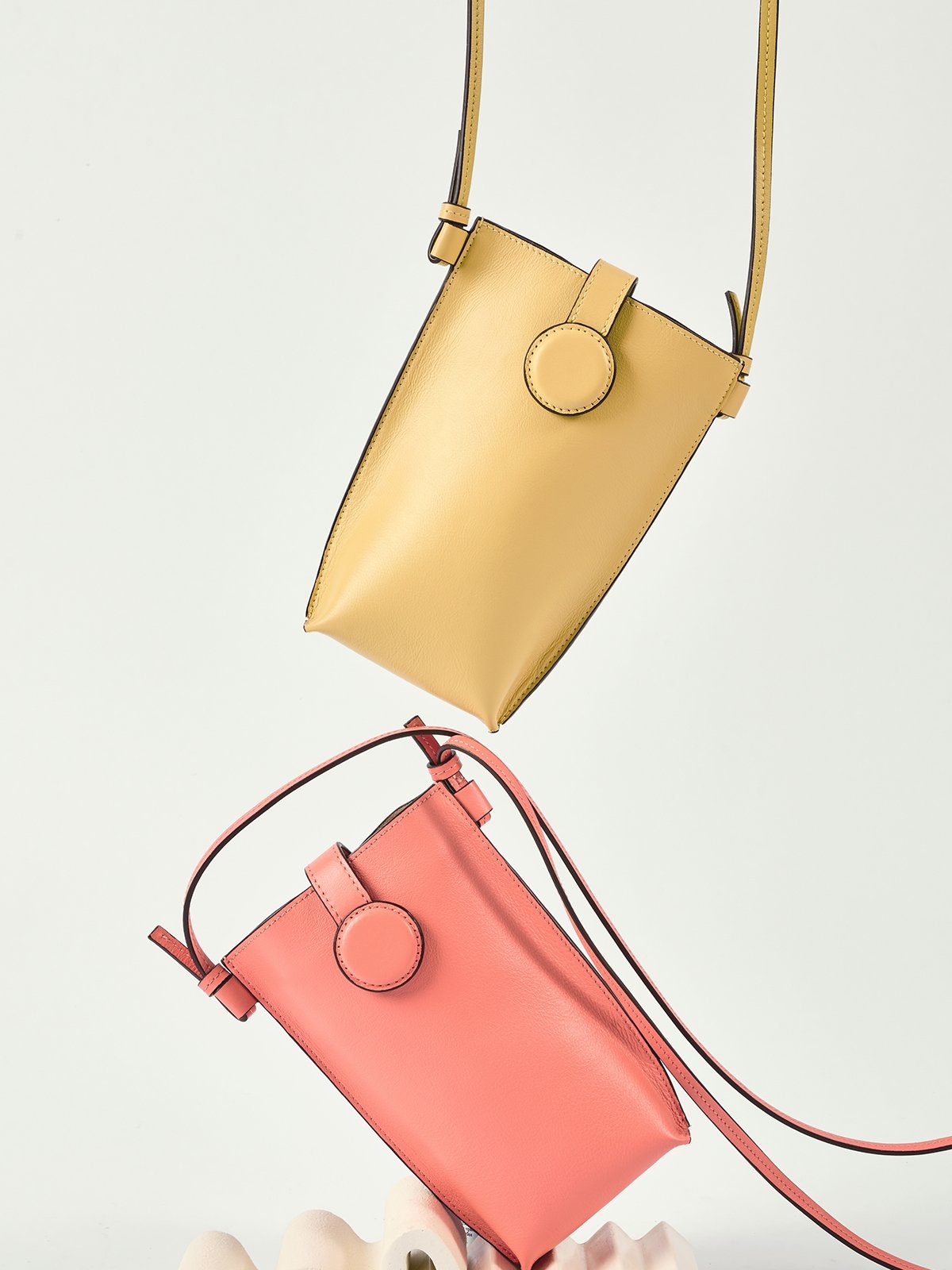 The sale latest bag