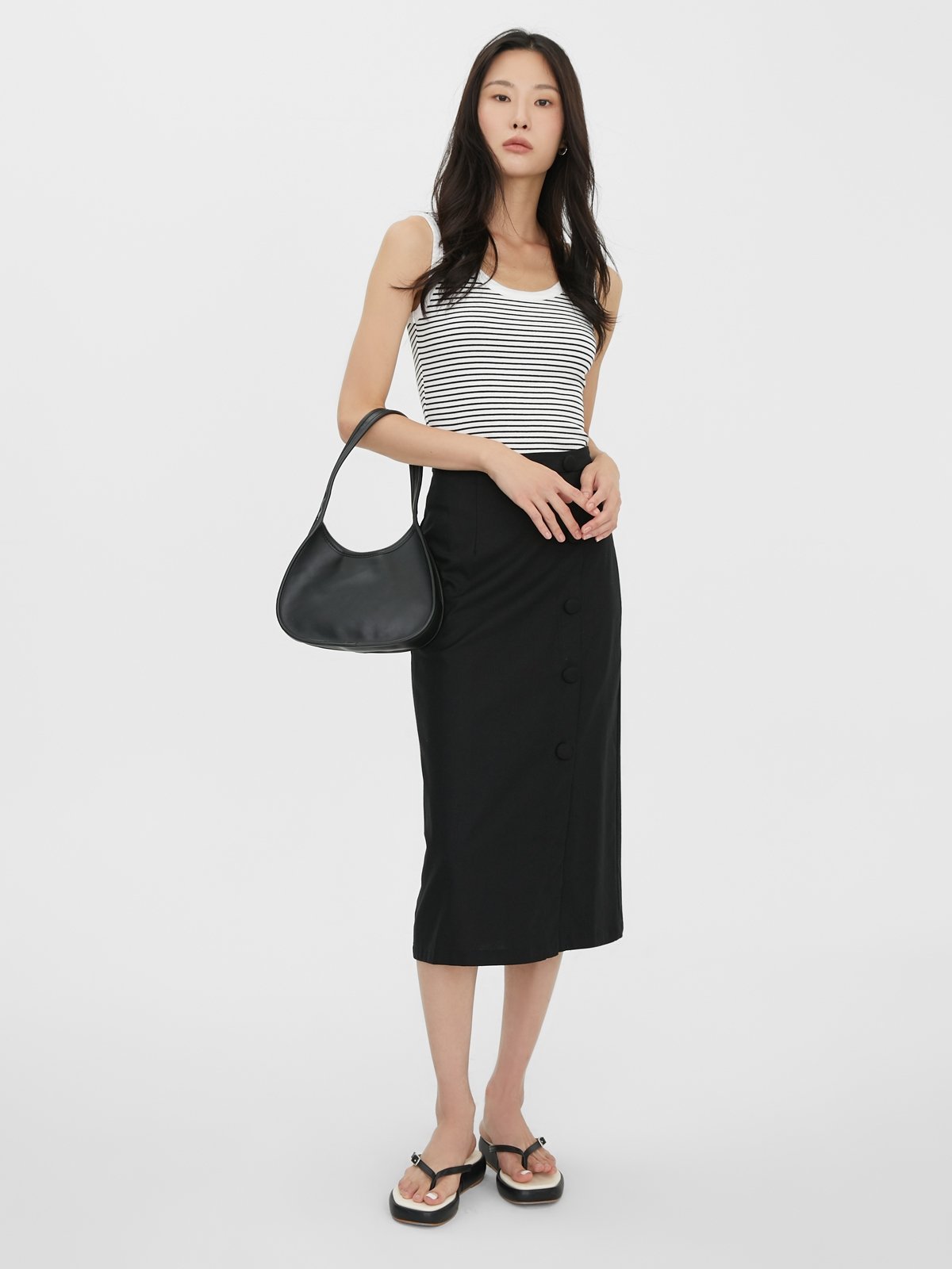 High waisted black buttoned skirt online
