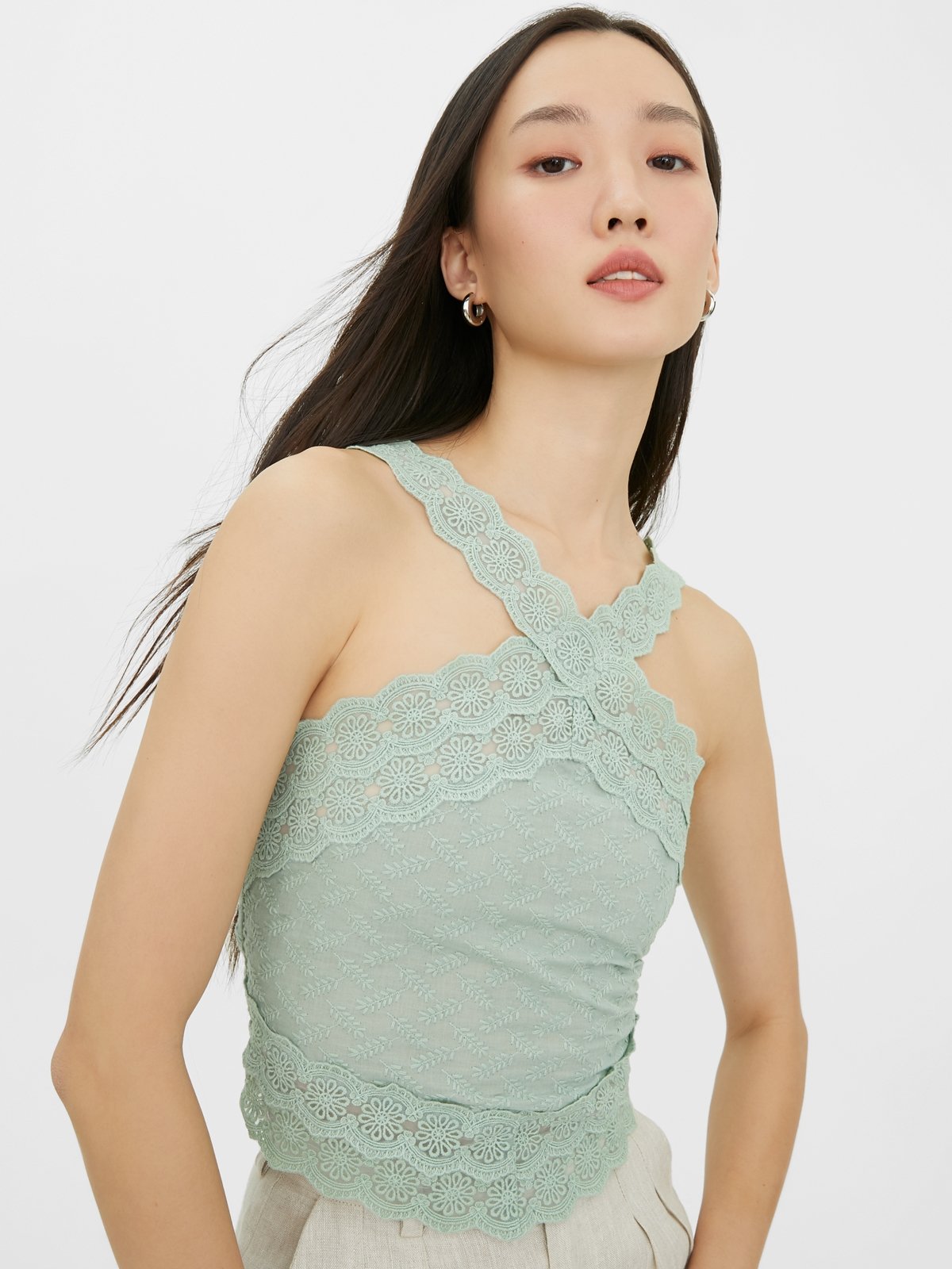 textuur Compatibel met Macadam Halter Neck Lace Crop Top - Green - Pomelo Fashion