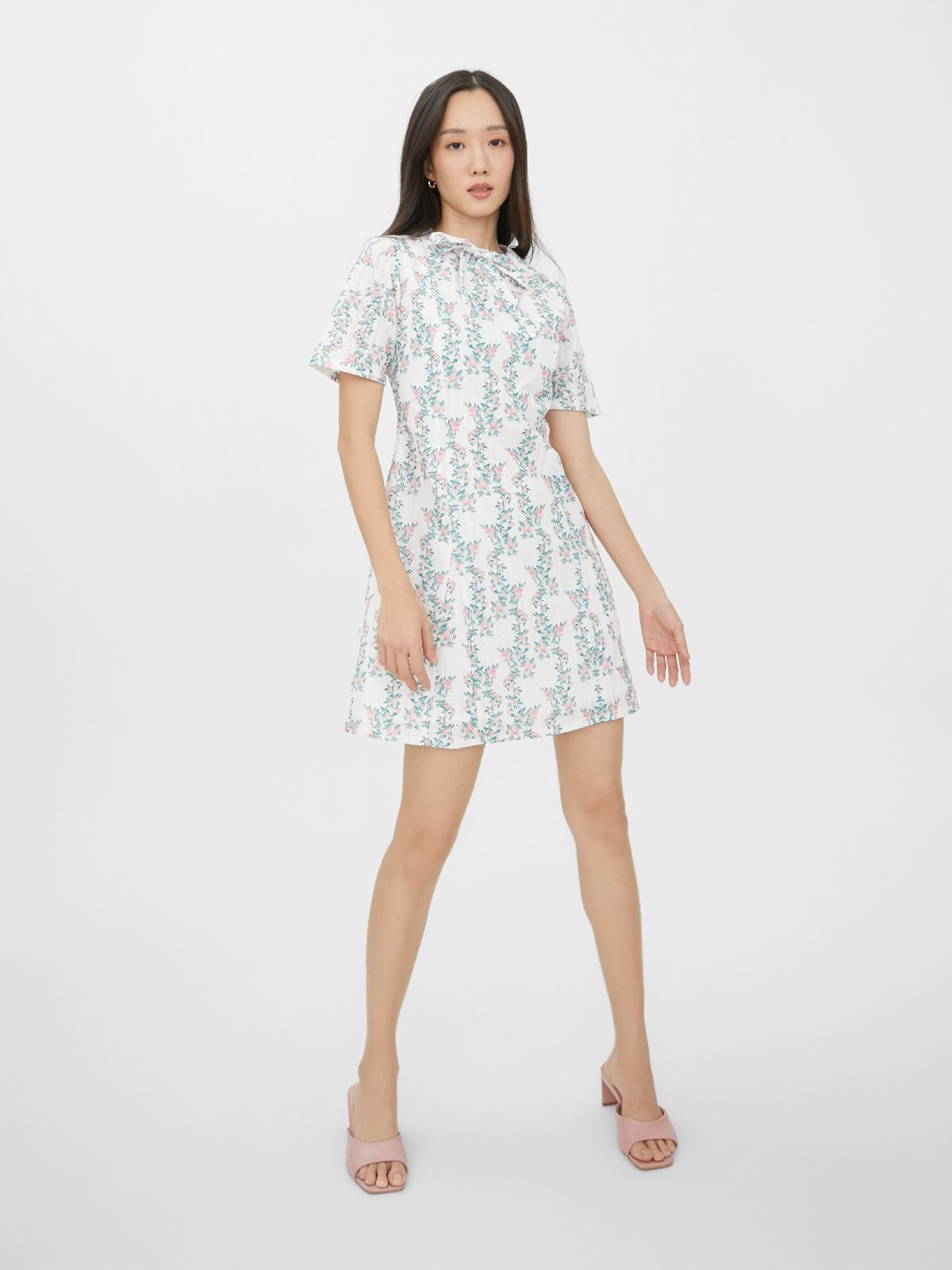 White floral top short sleeve dress