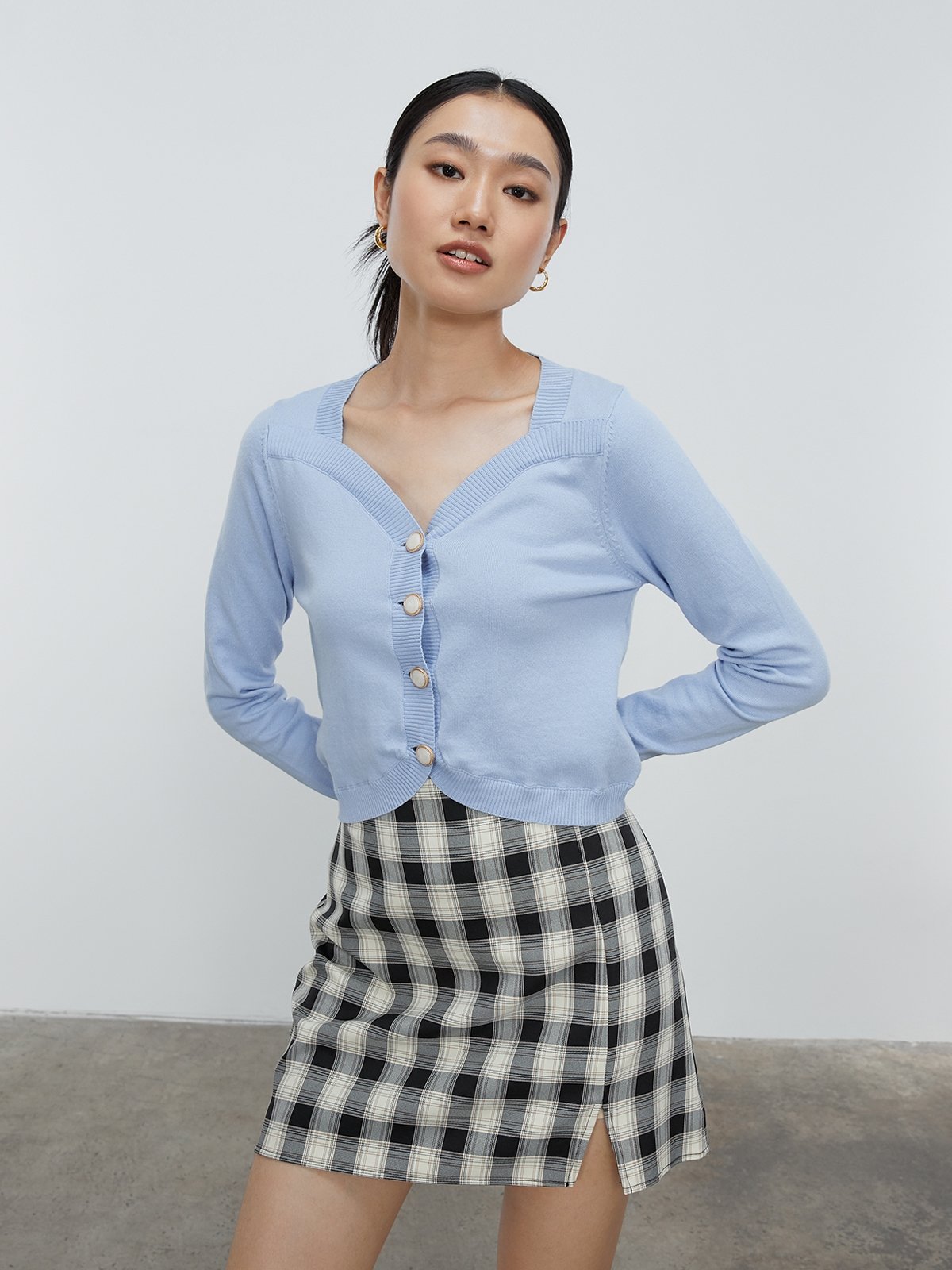 Button Front Cropped Cardigan Blue Pomelo Fashion