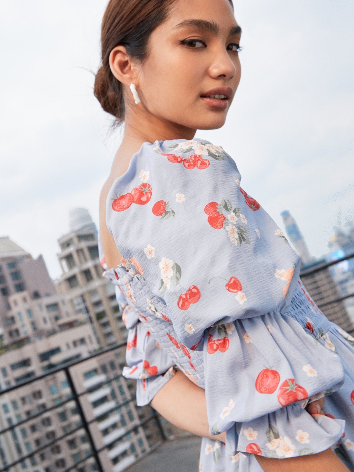 Cutout back bishop sleeve floral bodycon dress cheap