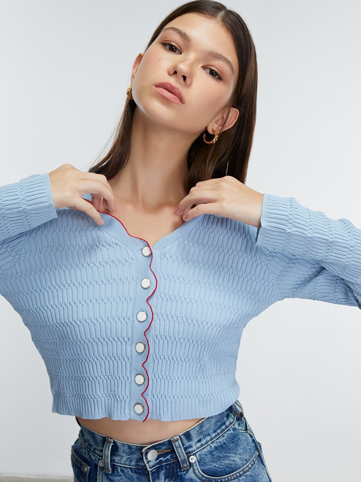 Cardigan neckline store