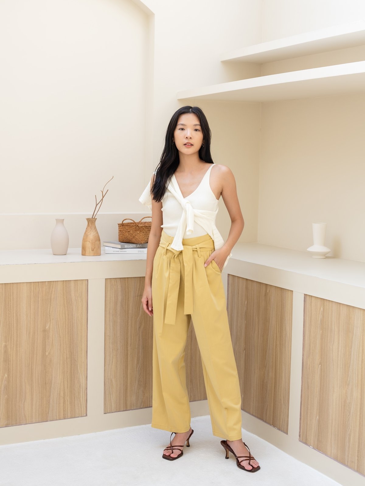 High waist pants - Culottes/Wide leg, Women's Fashion, Bottoms, Other  Bottoms on Carousell