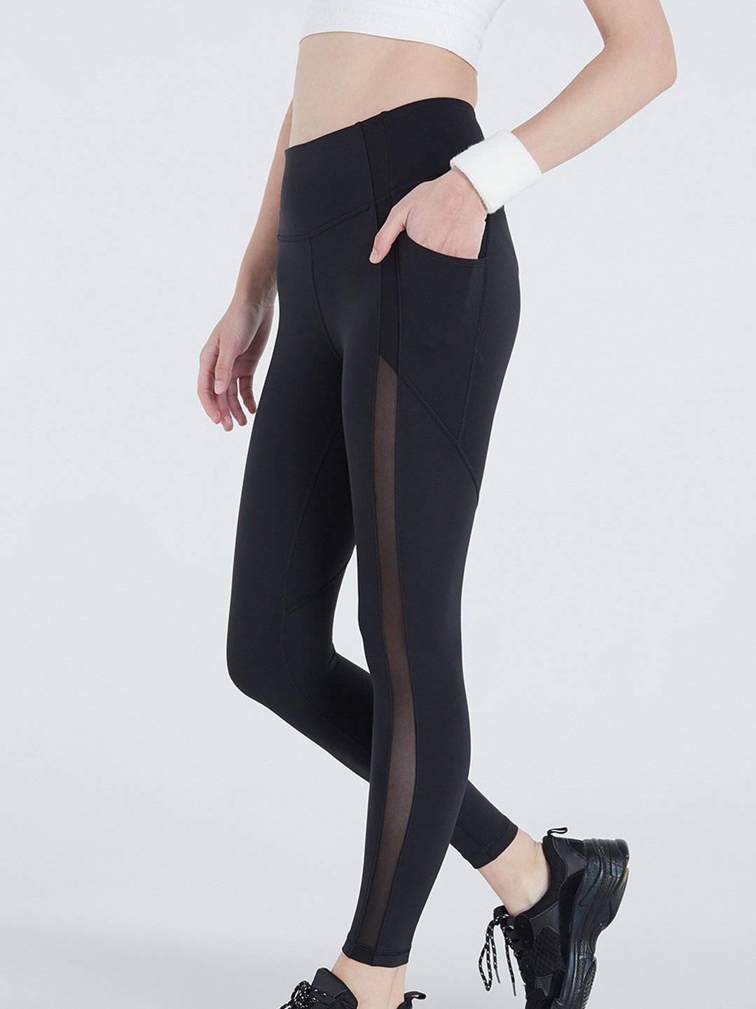 Figure Leggings - Black - Pomelo Fashion