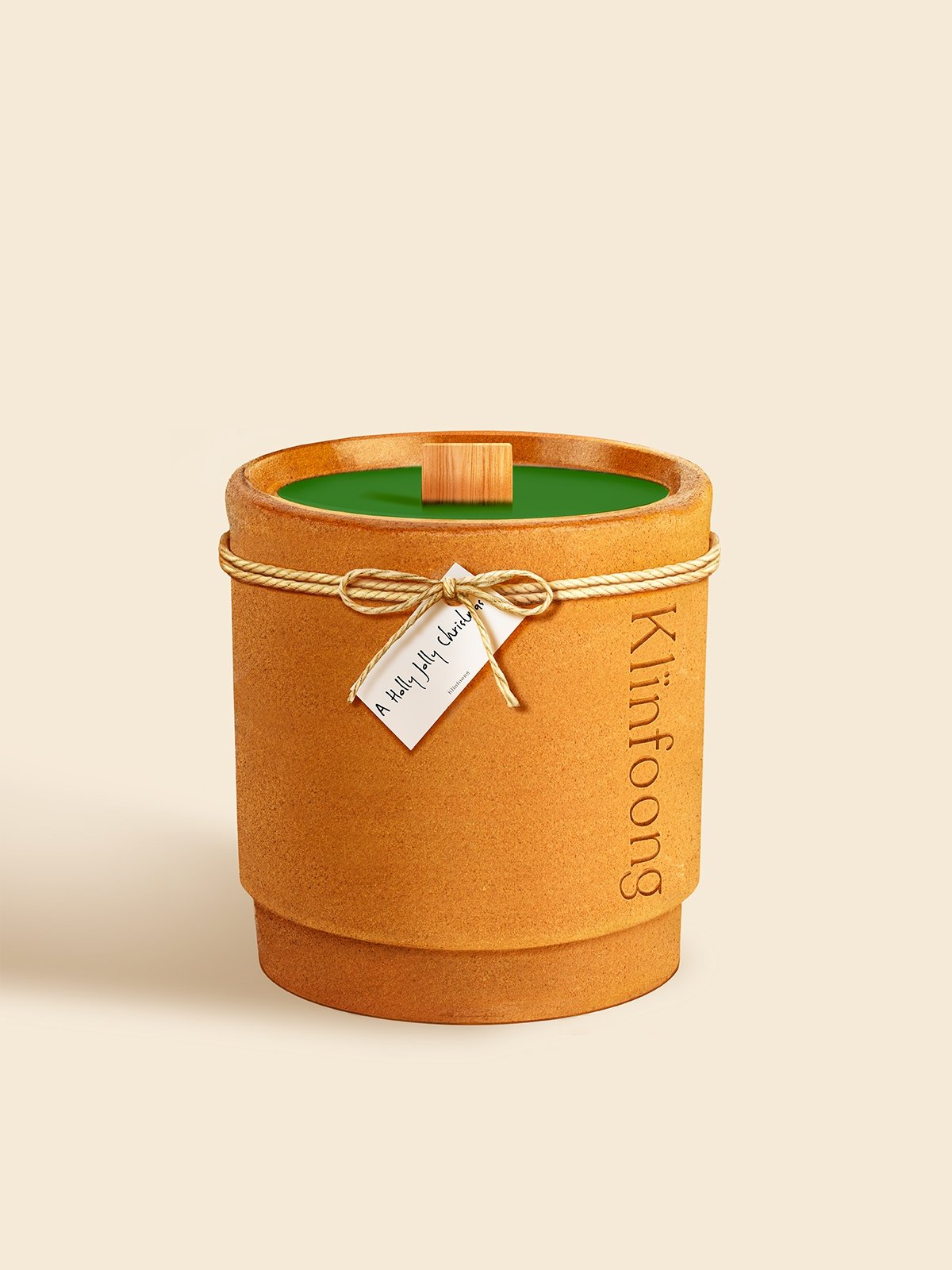 A Holly Jolly Christmas Scented Soy Candle 225g Pomelo Fashion