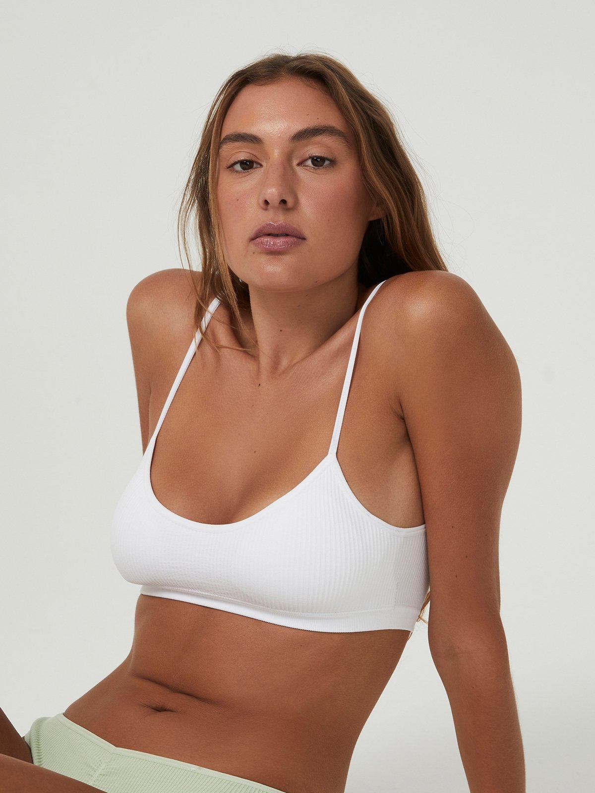 White padded bralette 2025