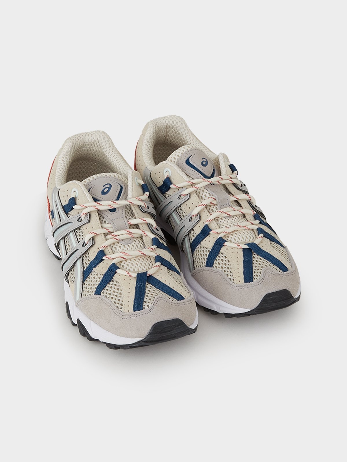 Asics gel mai feather grey top