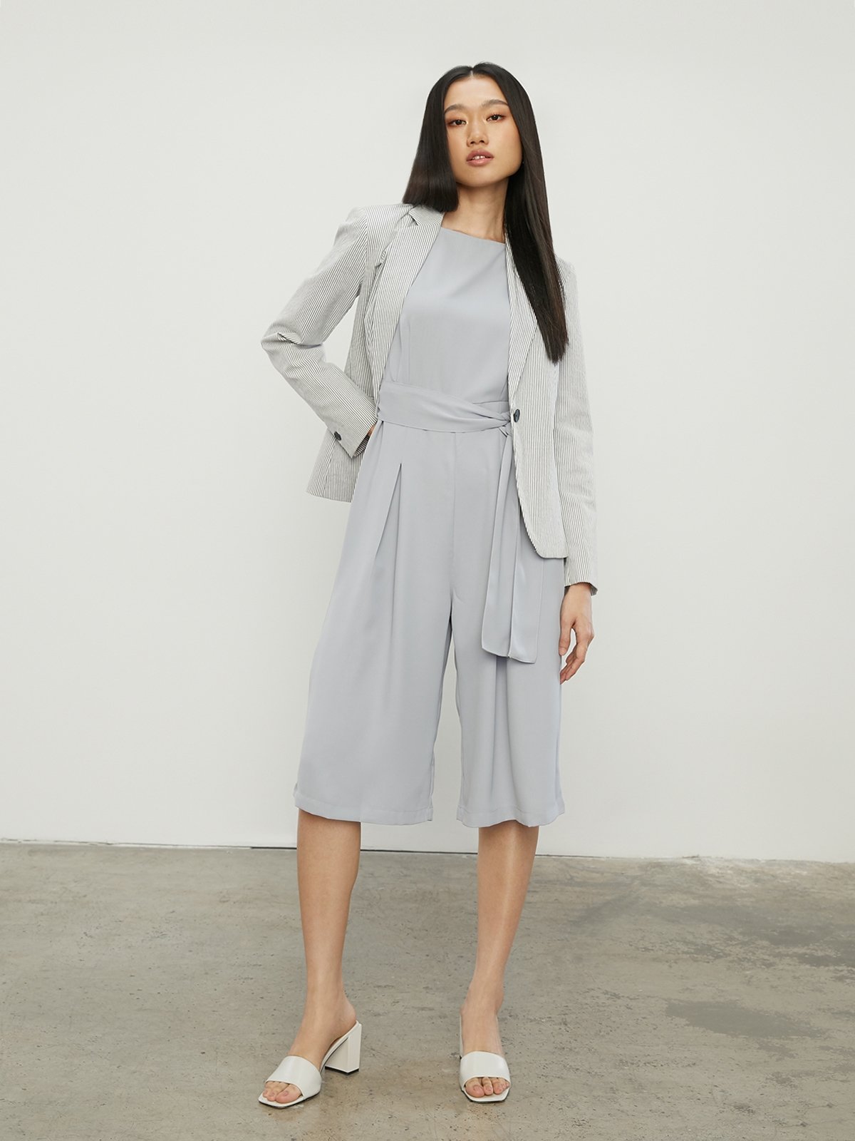 Grey jumpsuit 2024