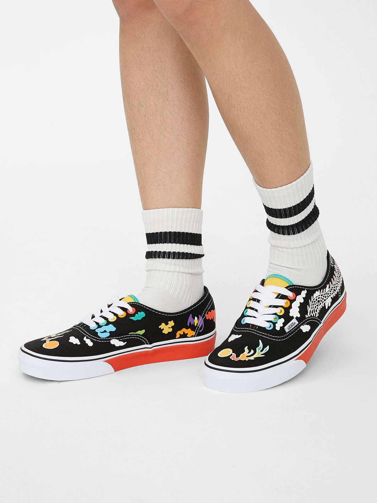 UA Authentic - OTW Gallery Kaitlin Chan - Pomelo Fashion