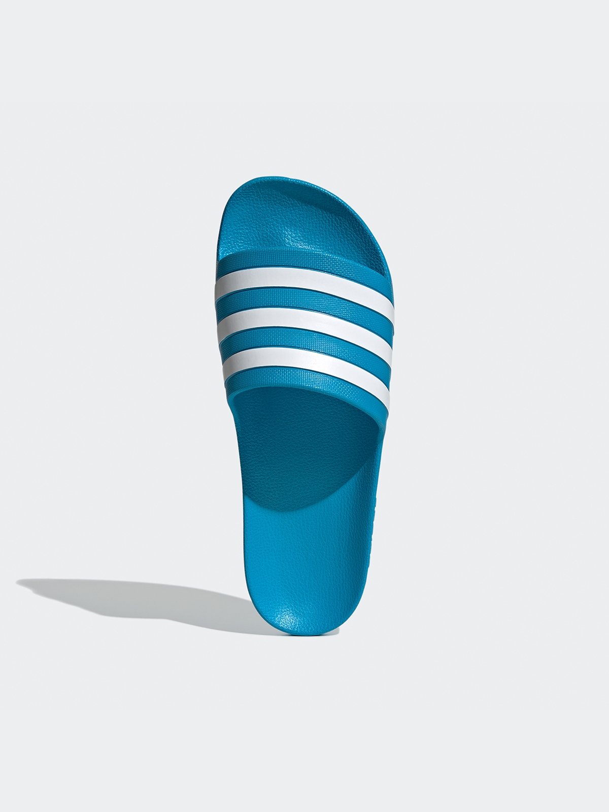 Adilette Aqua Slides Solar Blue Ftwr White Solar Blue Pomelo Fashion