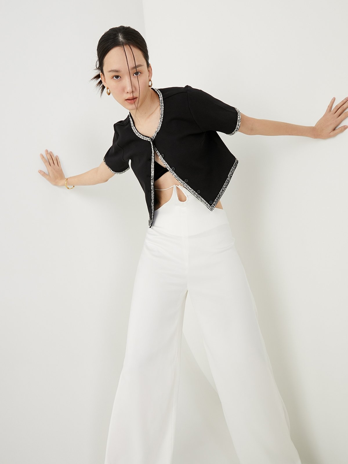 Sustainable Short Sleeve Button Down Crop Top - Black - Pomelo Fashion