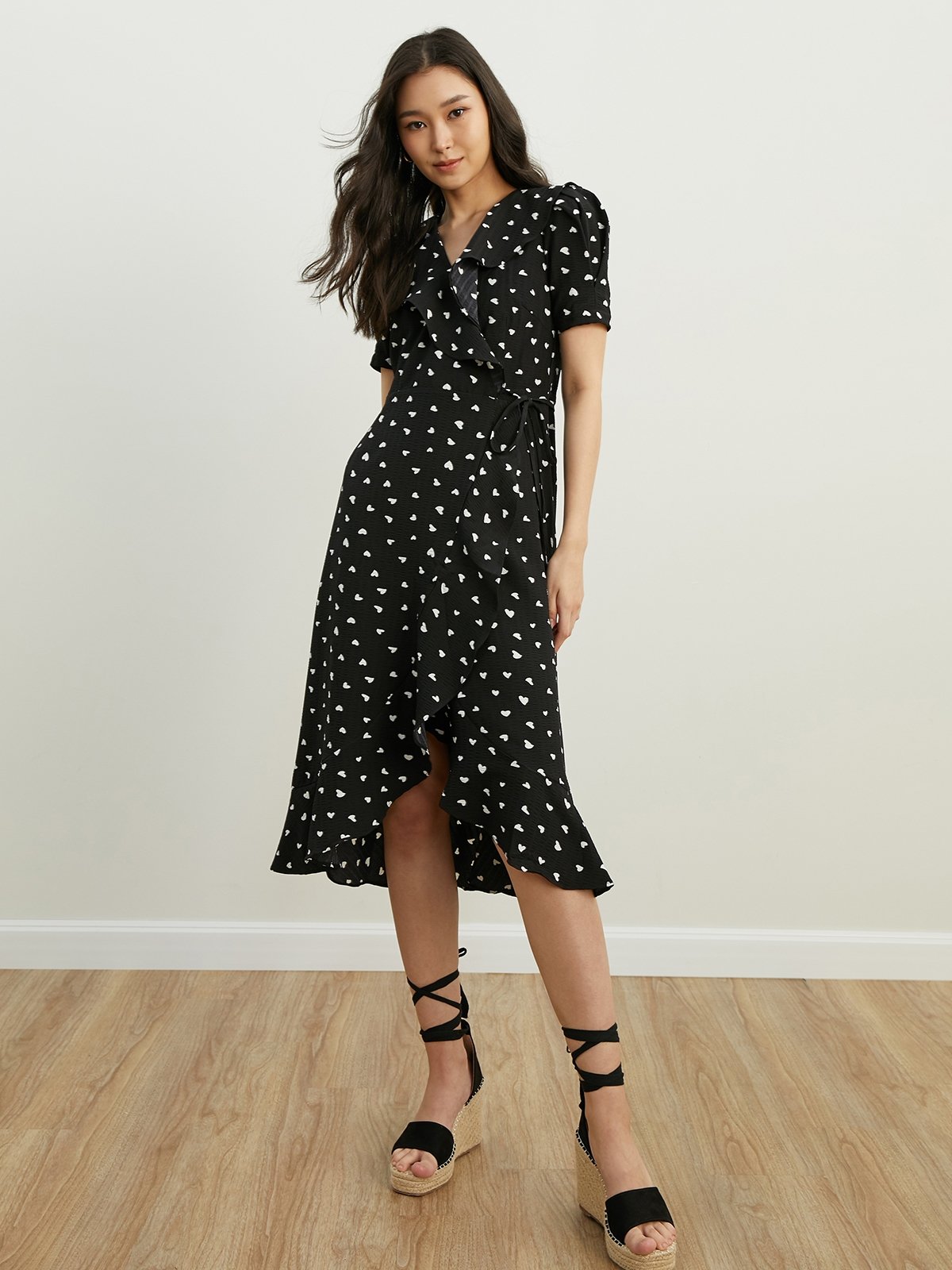 Heart print wrap dress outlet