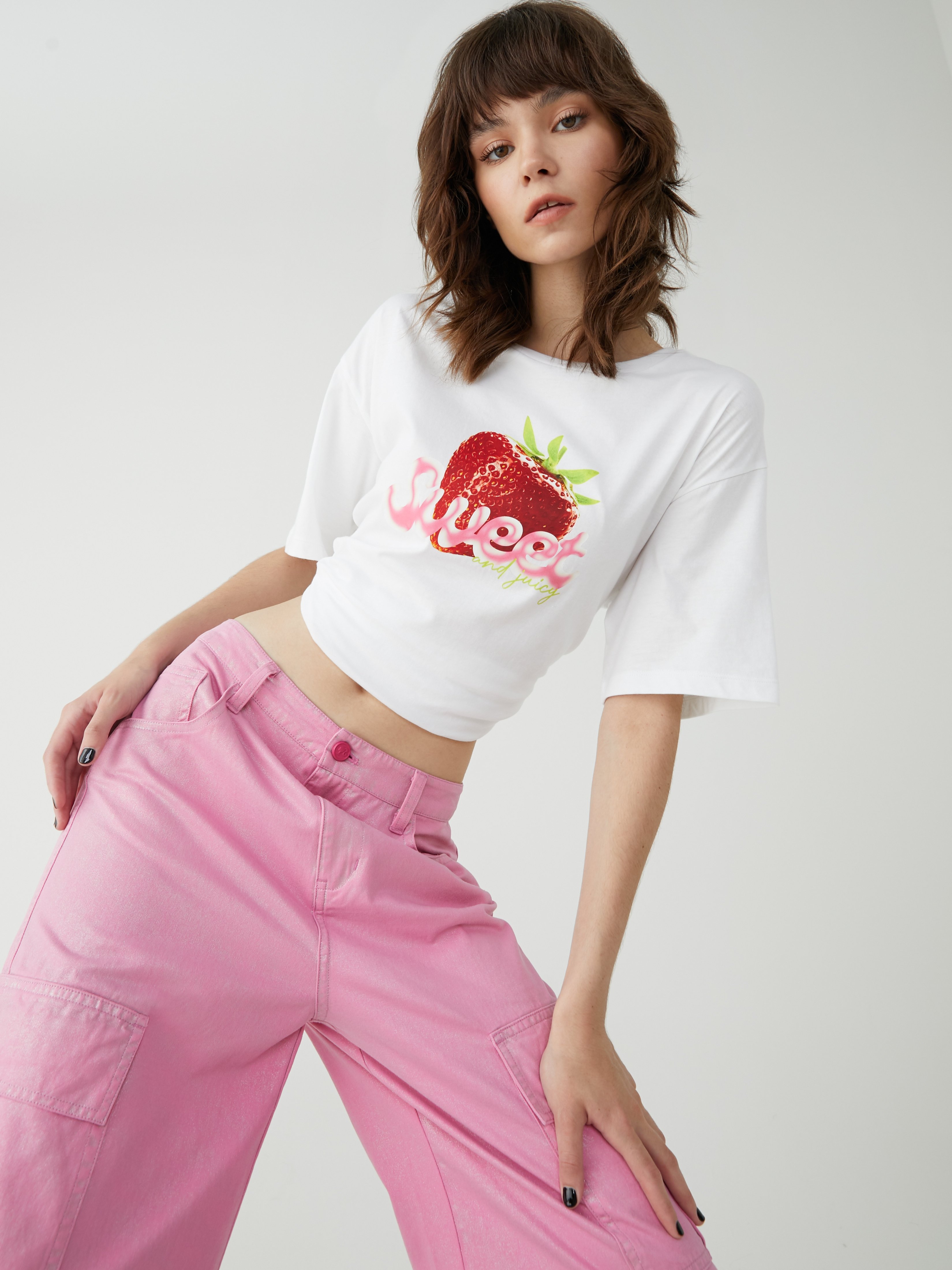 Oversized Fruit Short Sleeve Tee - White - Pomelo Fashion